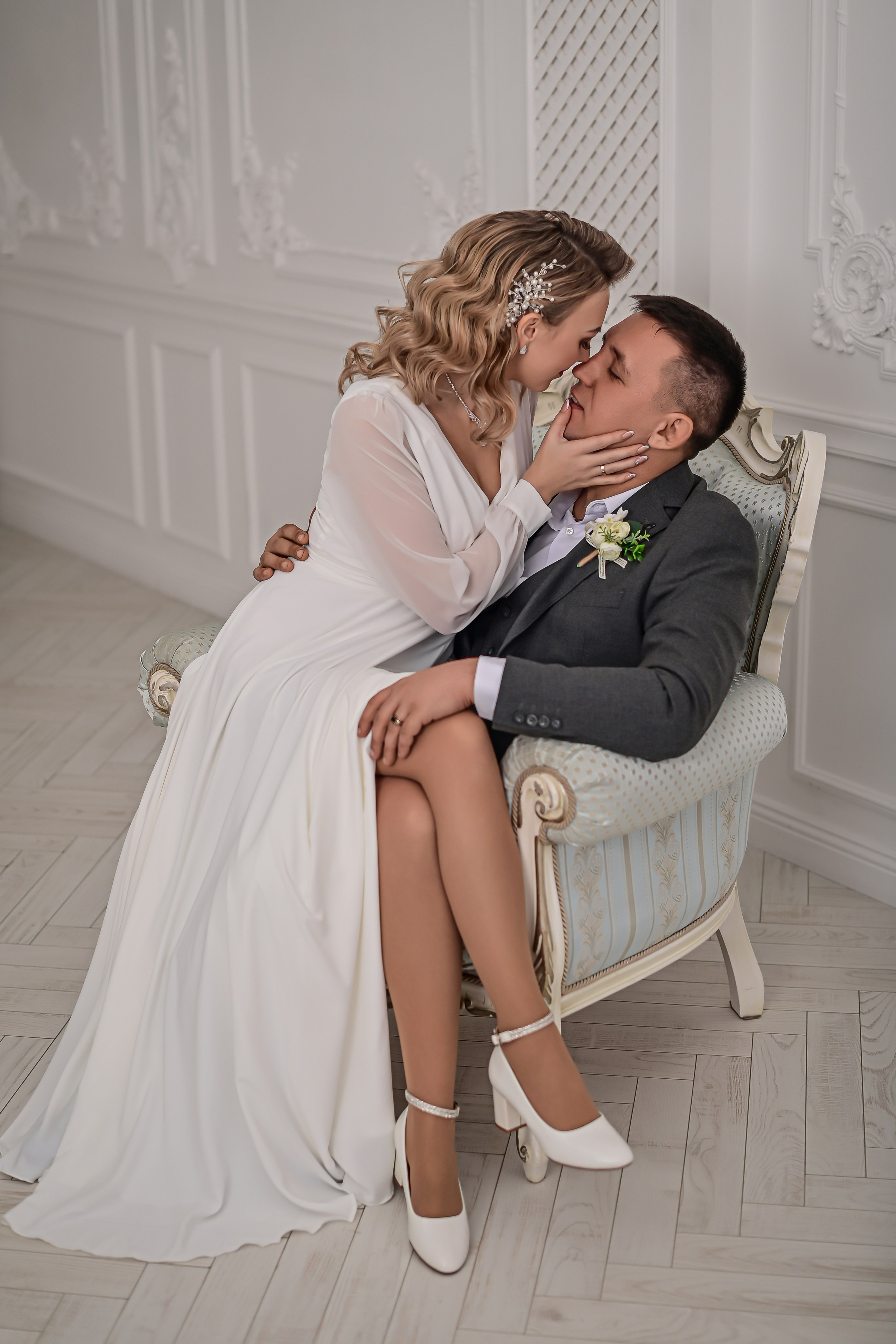 Съемка в студии, гостинице. Семейный и свадебный фотограф в Донецке Донская Анастасия