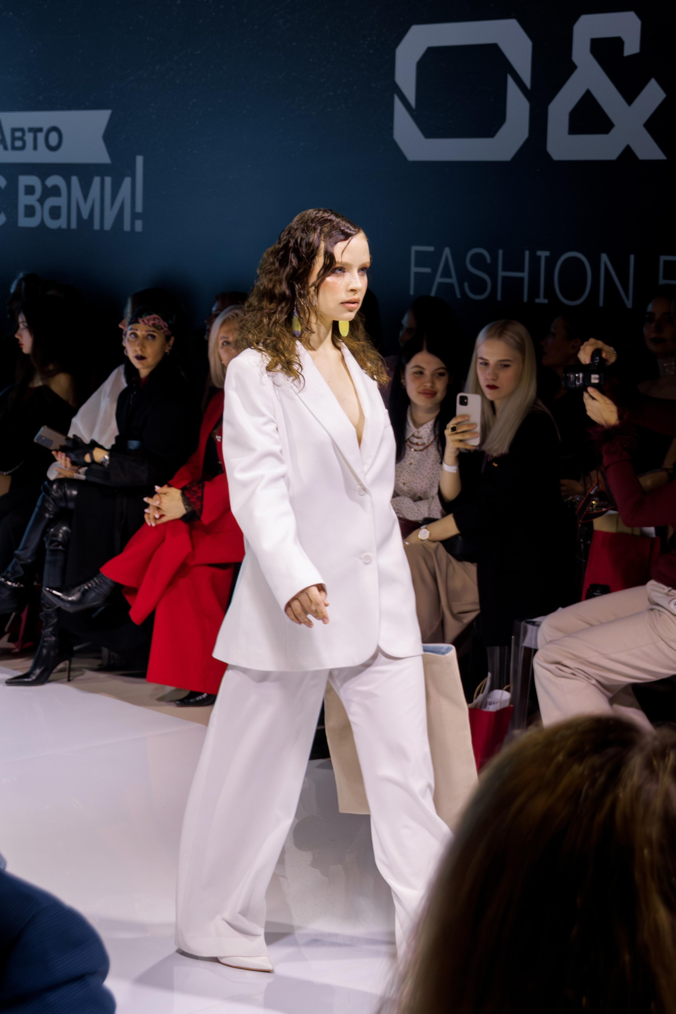 OMODA JAECOO FASHION FEST 2025. Свадебный фотограф в Иркутске Бобылев Никита