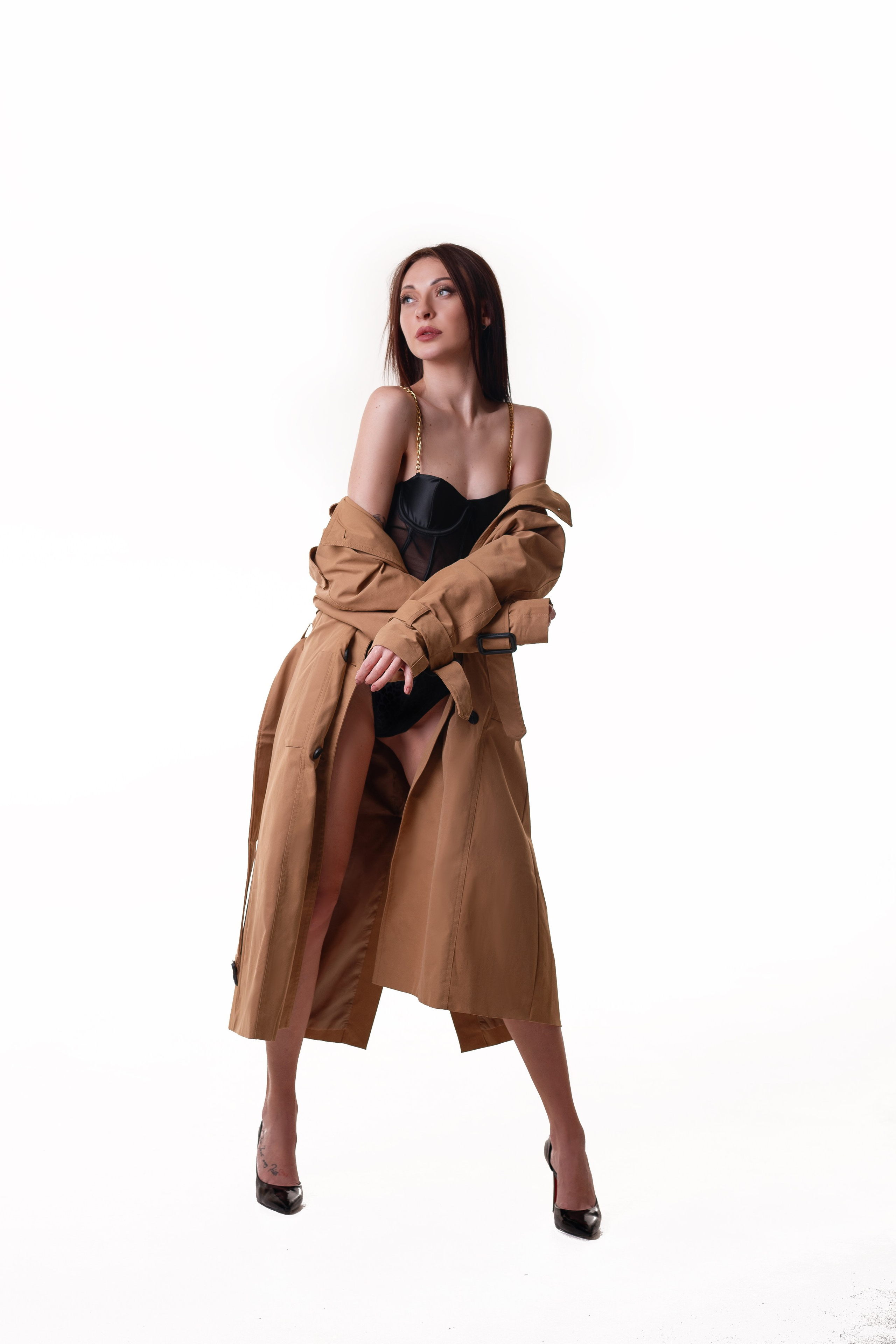 Тренч для фото в прокат в Севастополе