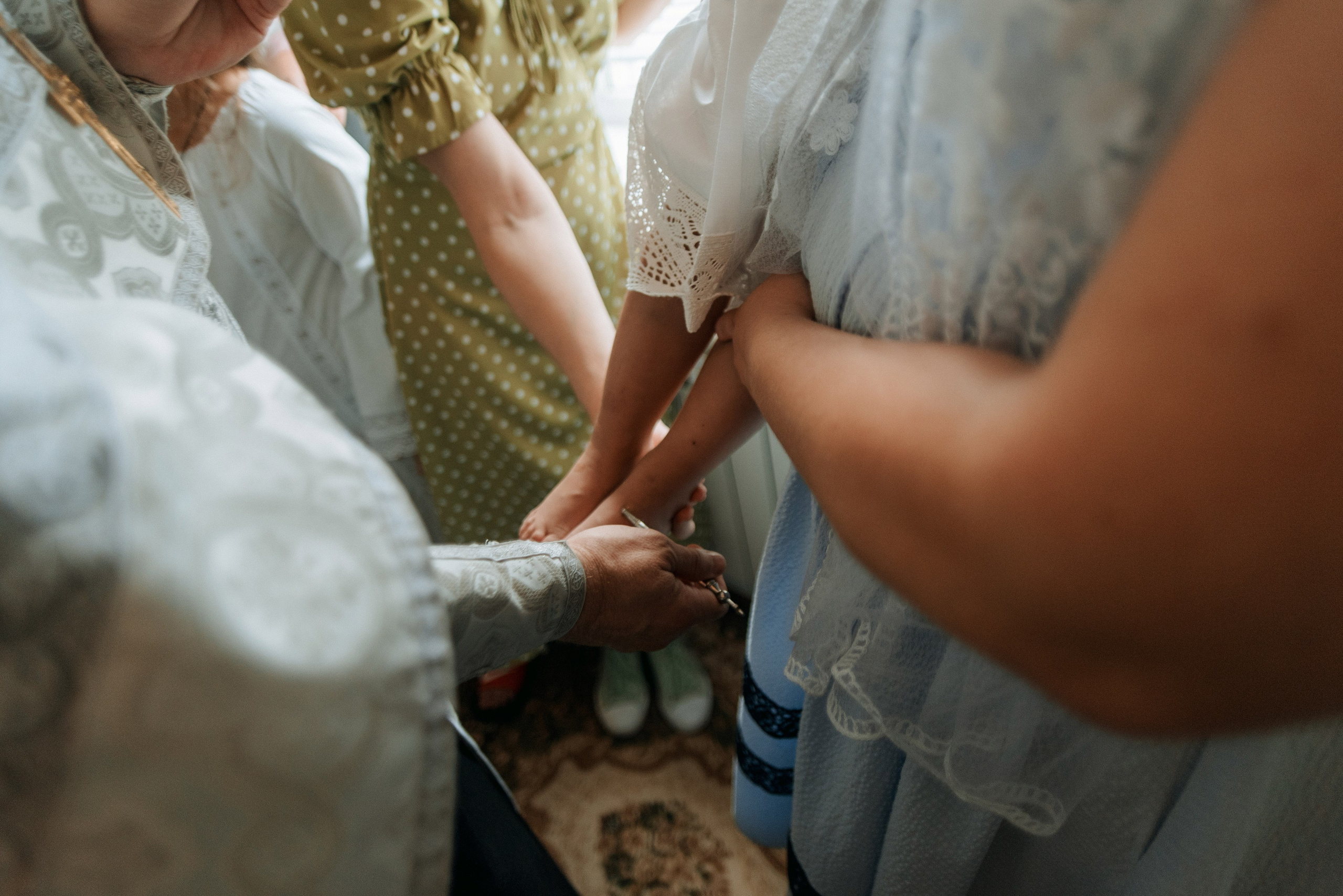 Крещение Даши и Алены. Семейный документальный фотограф в Волгограде Мариэта Додина