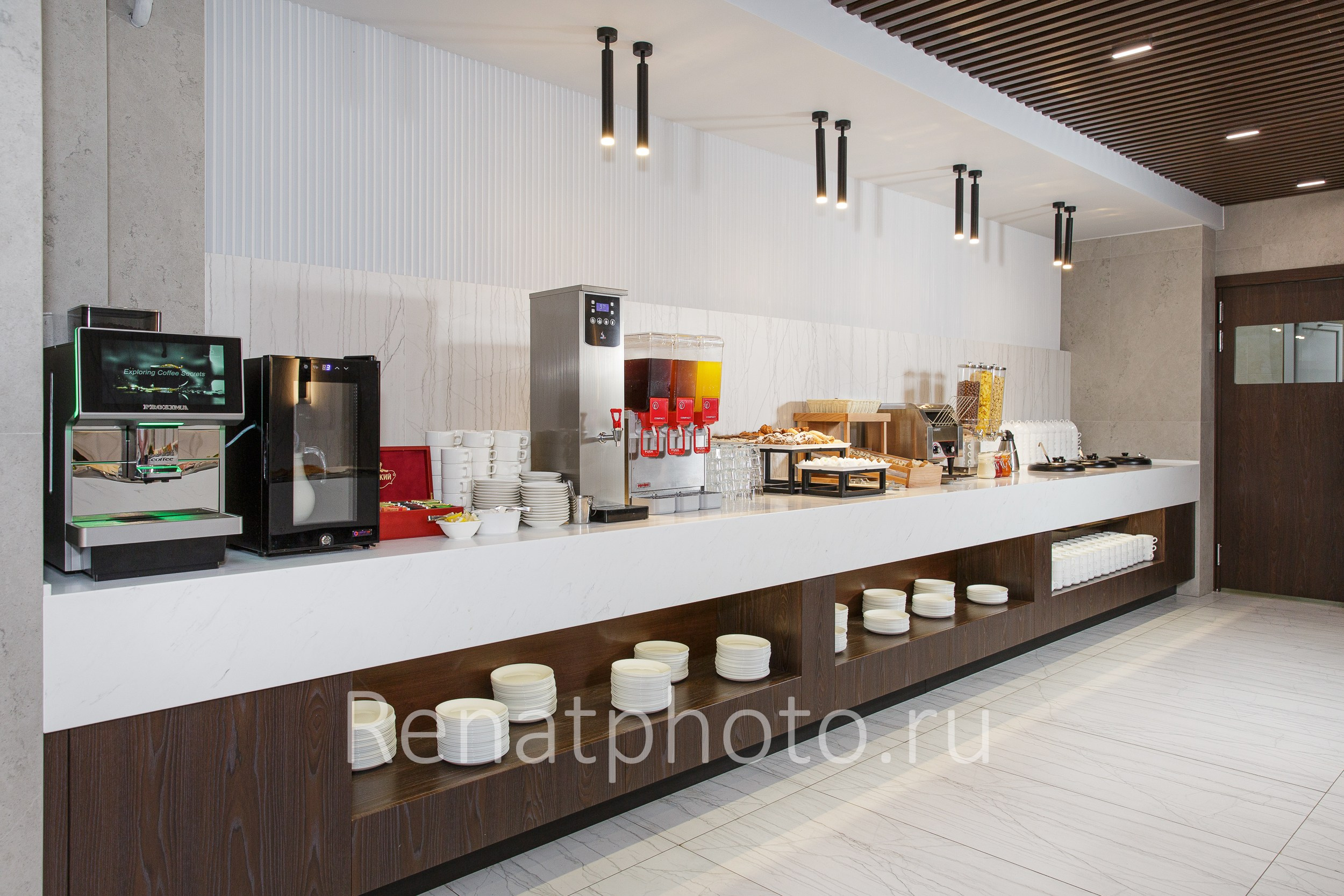 Renatphoto-Фотосъёмка еды по системе шведская линии для отелей. Профессиональная фотосъёмка интерьеров, предметная фотосессия еды для меню г. Анапа