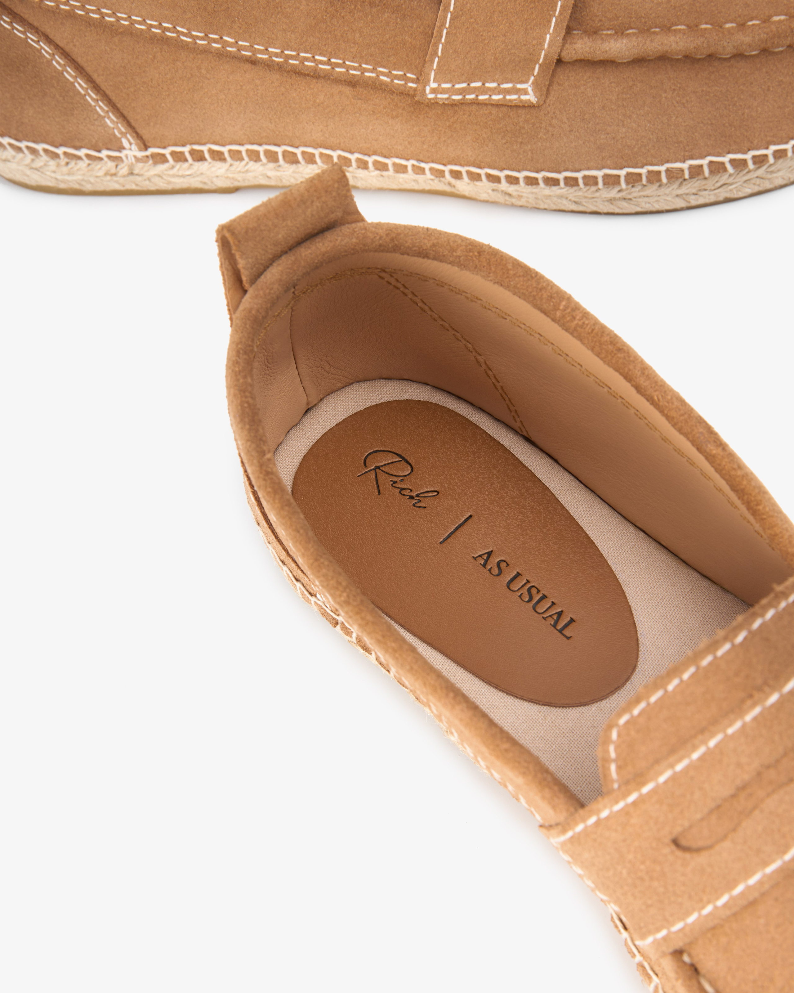 Rich as Usual. Фотограф для маркетплейсов в Москве Озерова Кристина