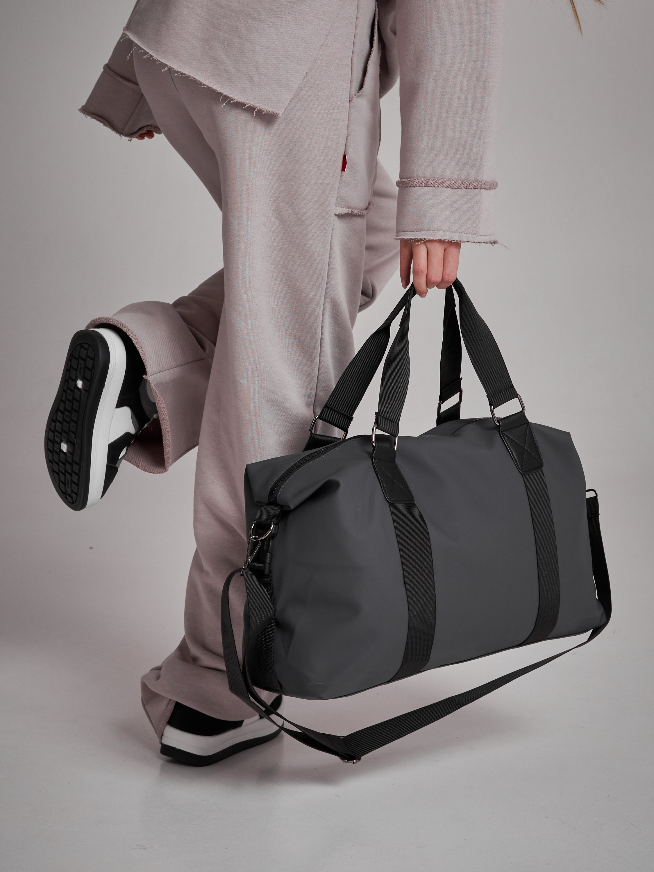 Фотосъемка сумок Екатеринбург Wildberries ВБ Ozon Озон предметная съемка Екб заказать цена фотосъемка товара WB аксессуары сумки предметка. Фотограф Екатеринбург Анастасия Жерновская | Маркетплейсы и нейрофото