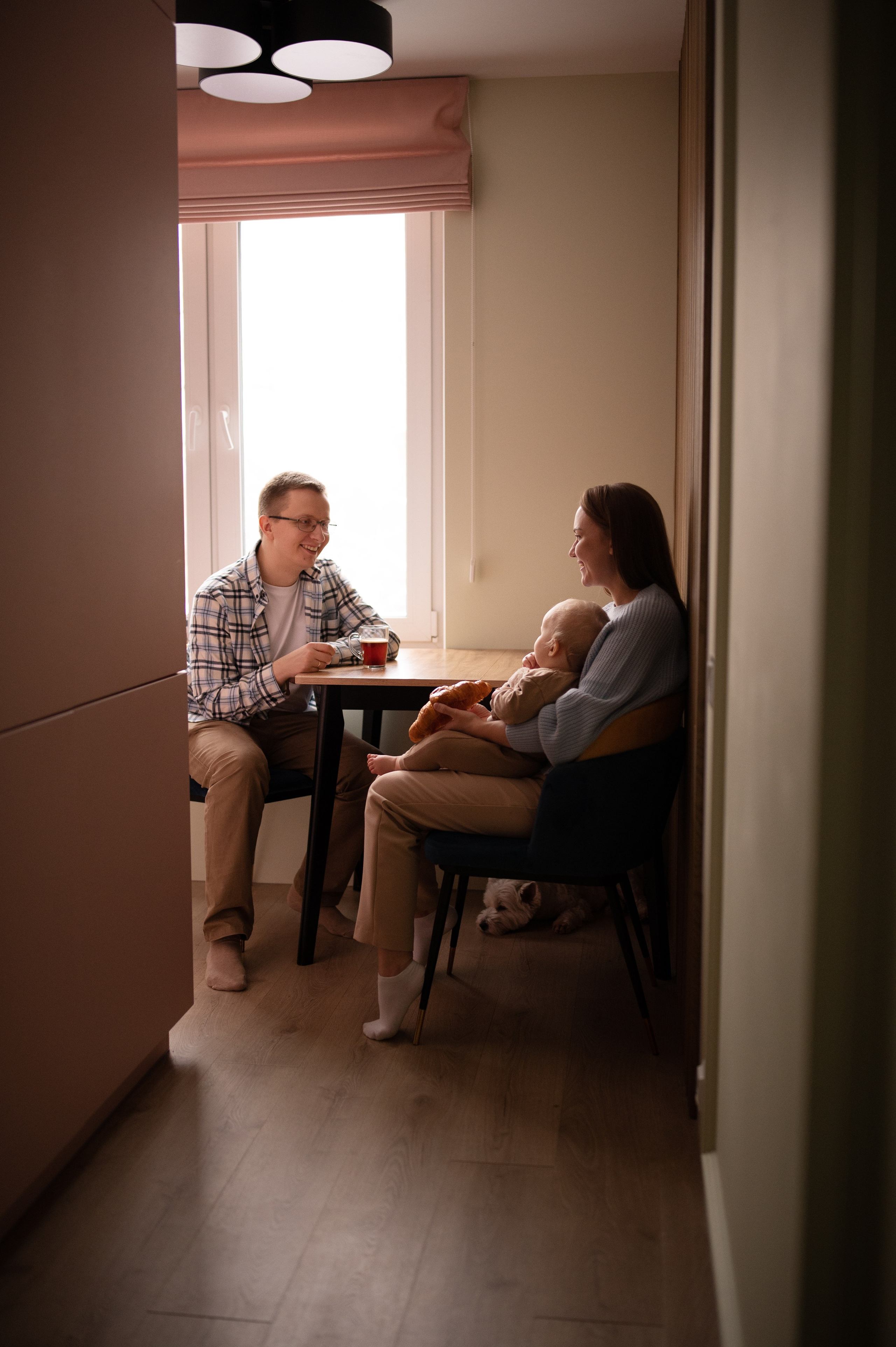 Семейная съёмка дома. Семейный и детский фотограф в Москве Анна Оськина