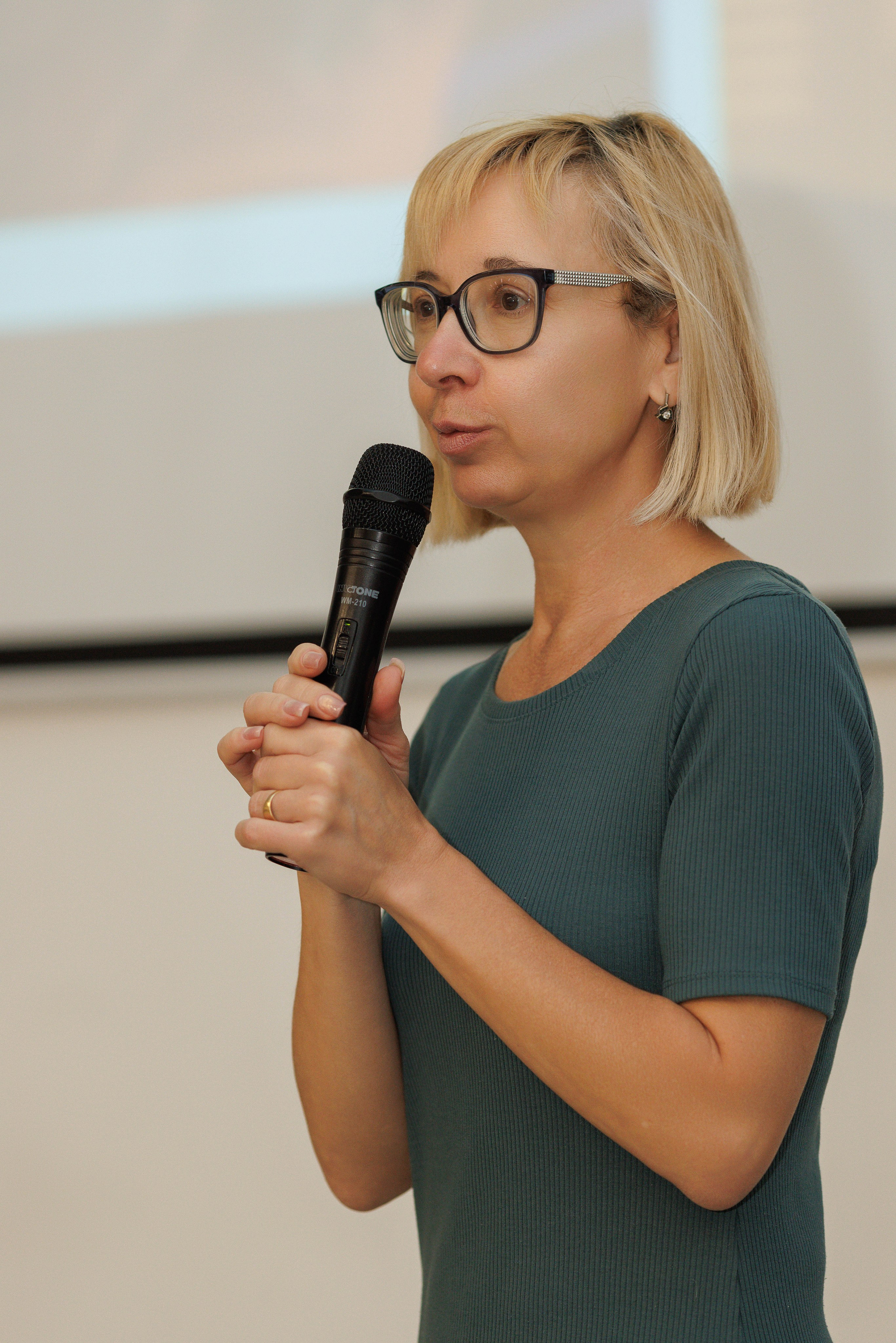 Линейка/Последний звонок АТШ. Photoalbum-vl.ru