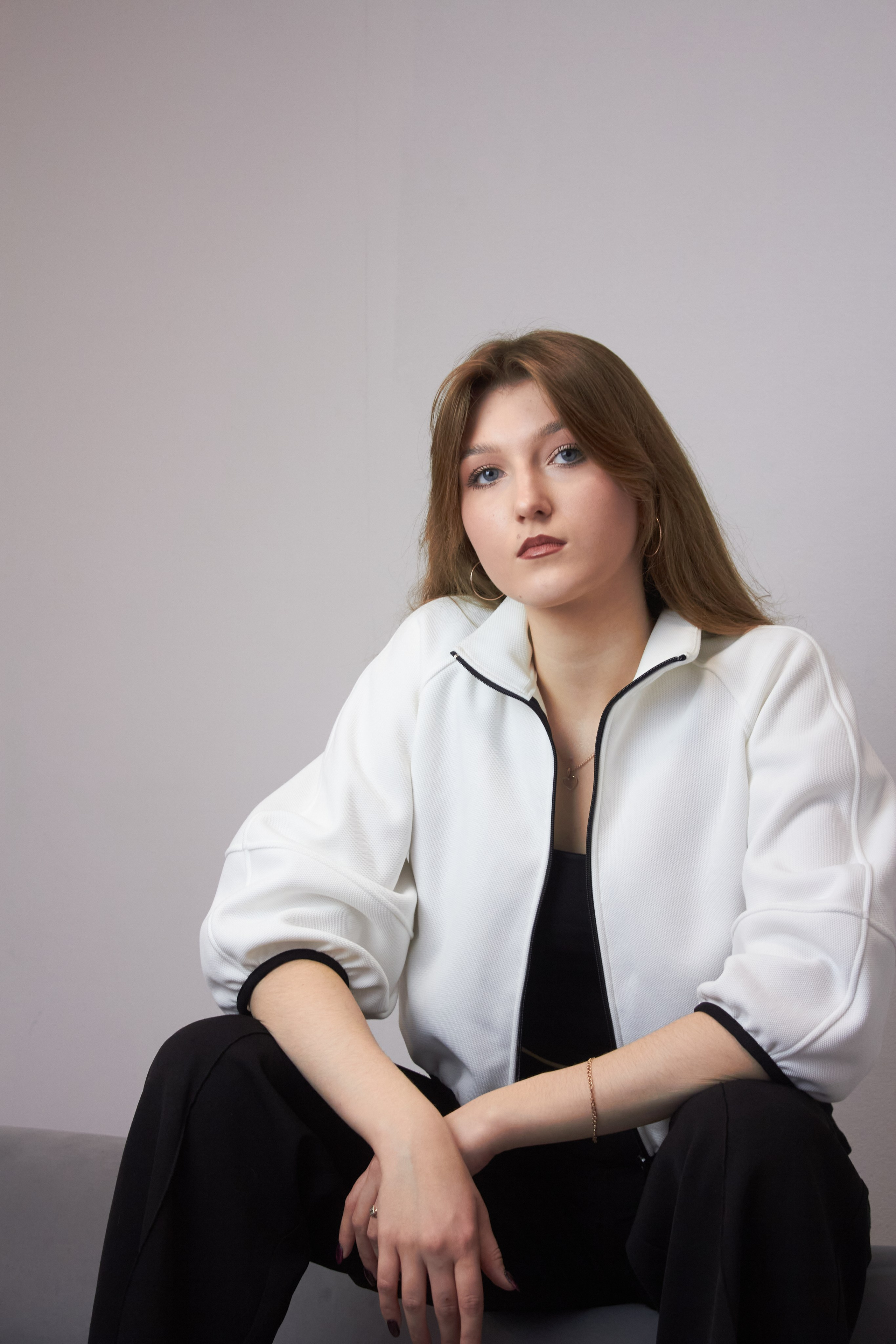 Фото для карточки товара. TRINITY GRAPH