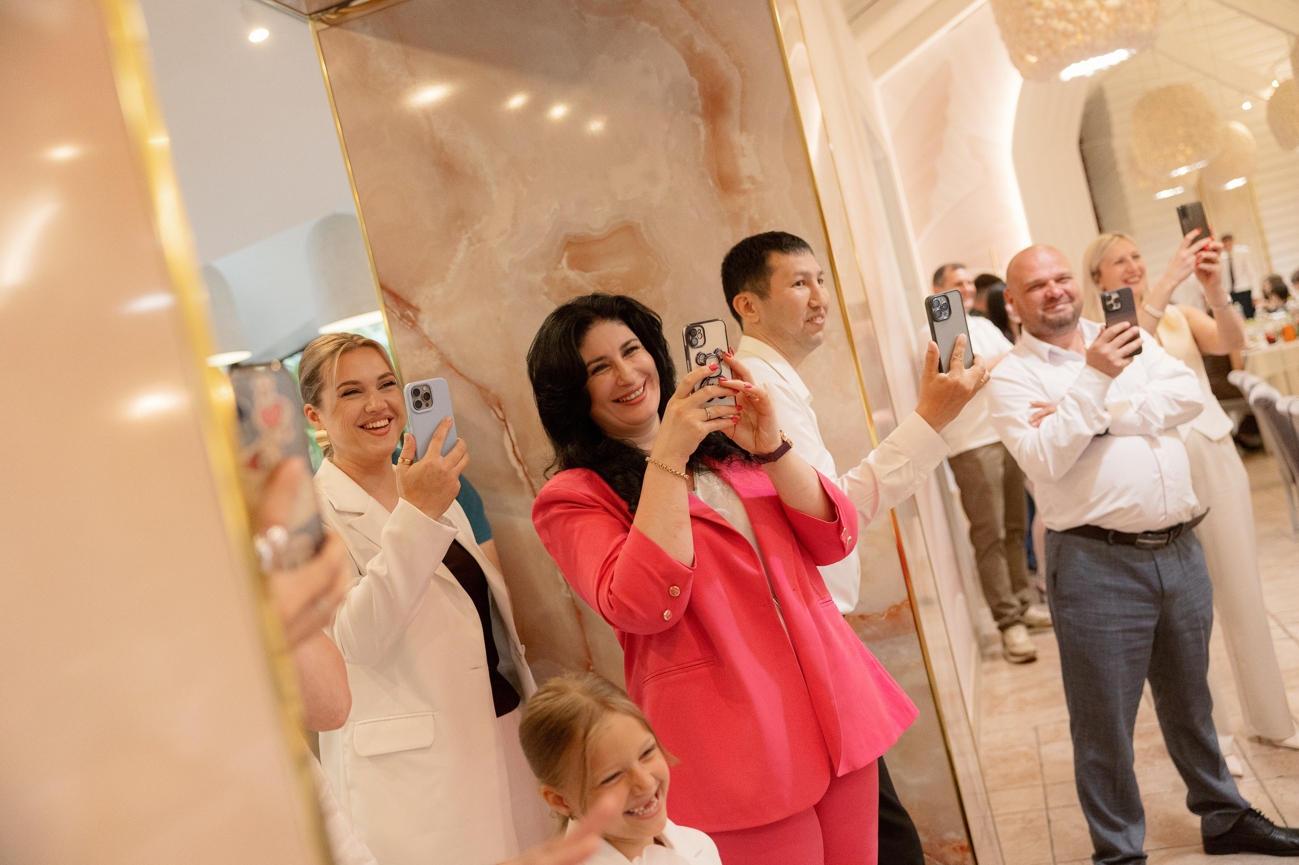 Ресторан «Лесная поляна». Свадебный фотограф Роман Еремеев