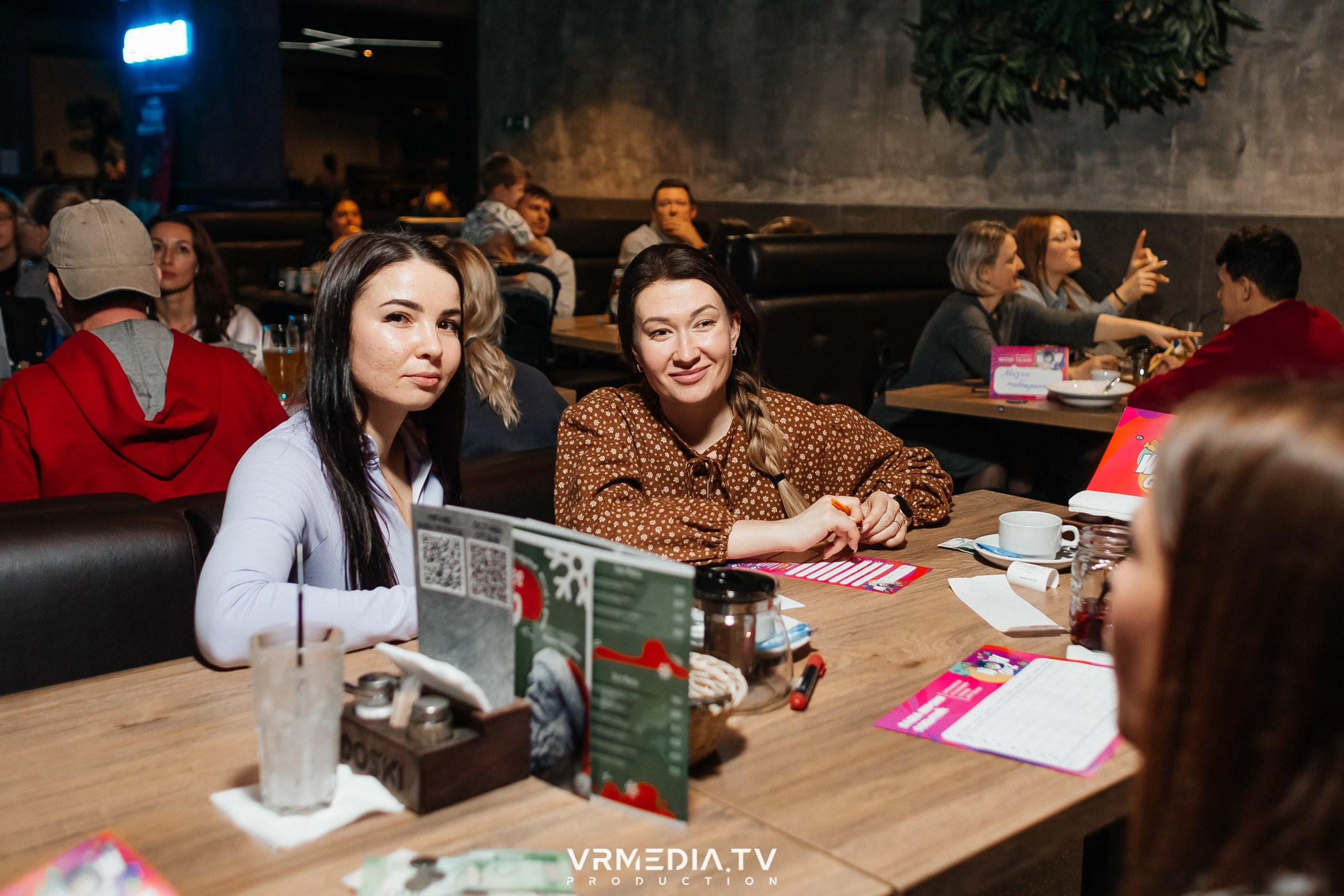 WoW QuiZ в баре «Друзья»