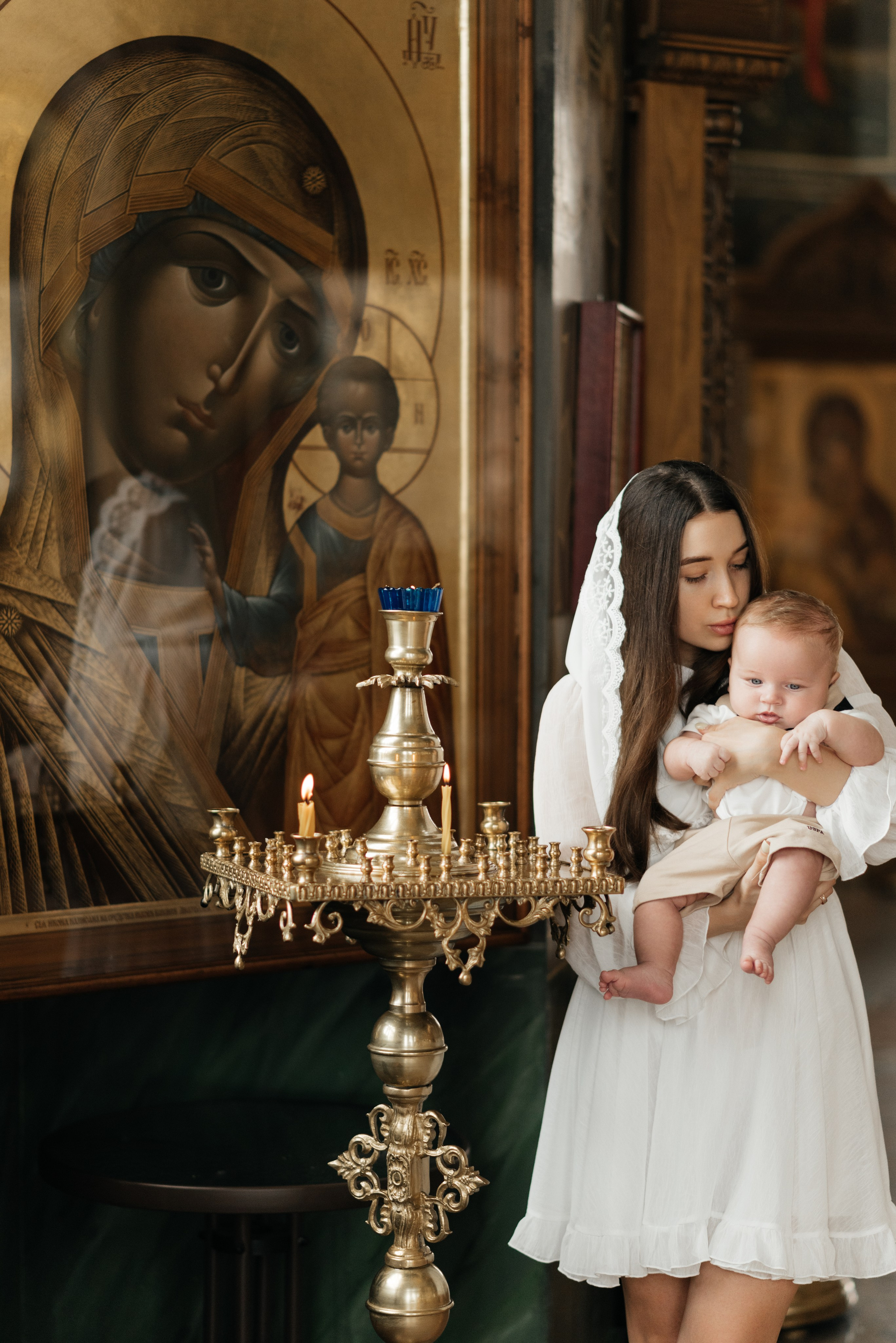 Таинство крещения Артёма. Фотограф Елена Кучук