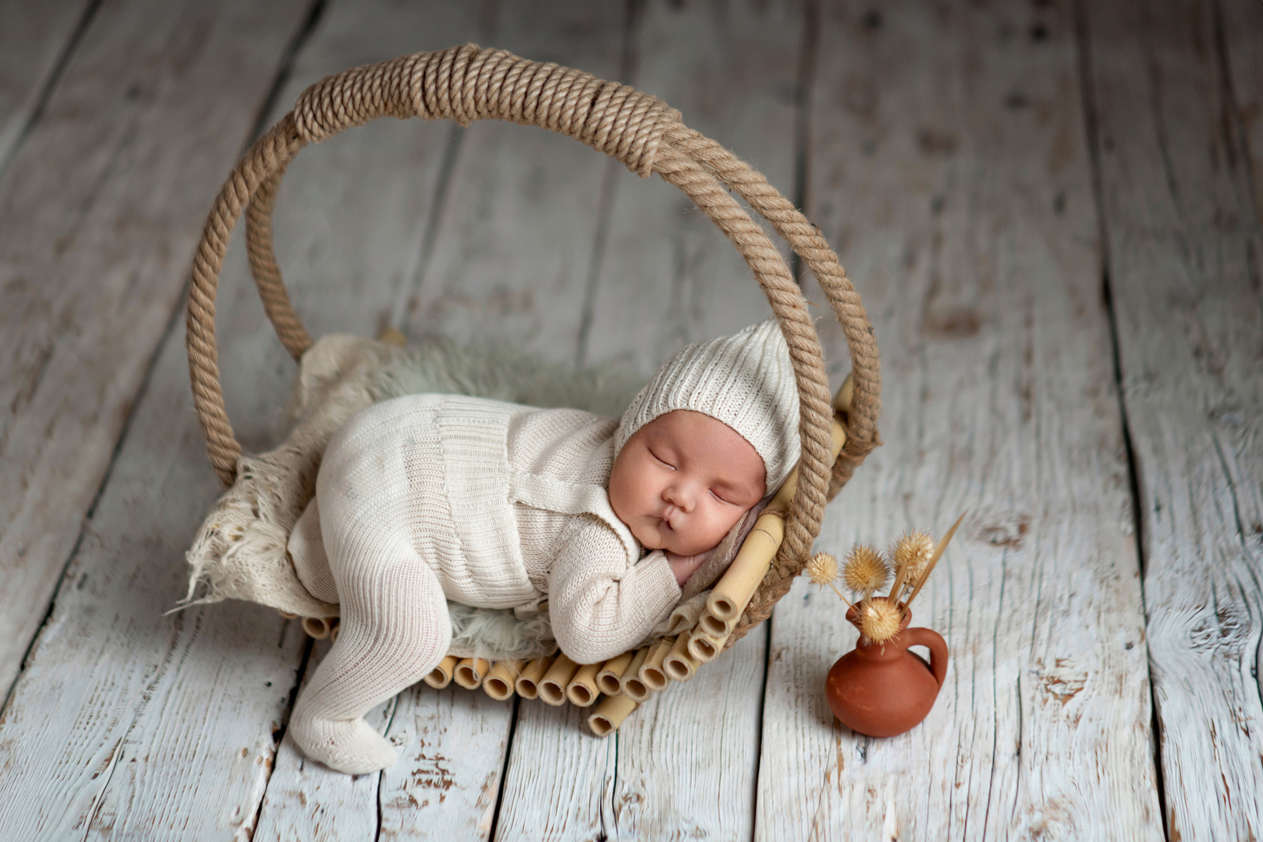 Newborn. Творческая команда Ульяшевы, свадебная и семейная фотография. Кахахста