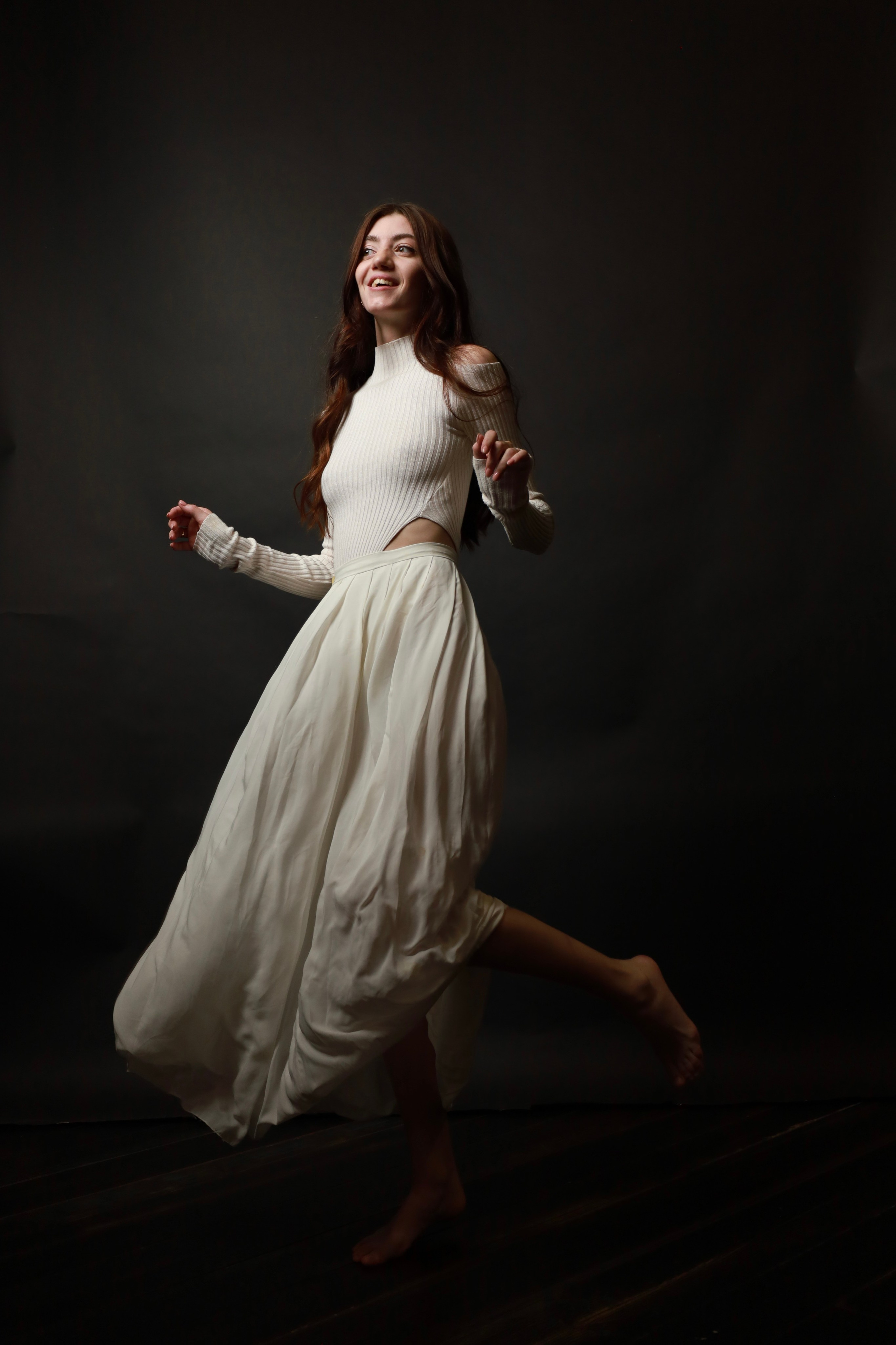 Валерия. Воздушная фотосъемка в студии. Портретный фотограф Панферова Регина г. Санкт-Петербург, г. Казань