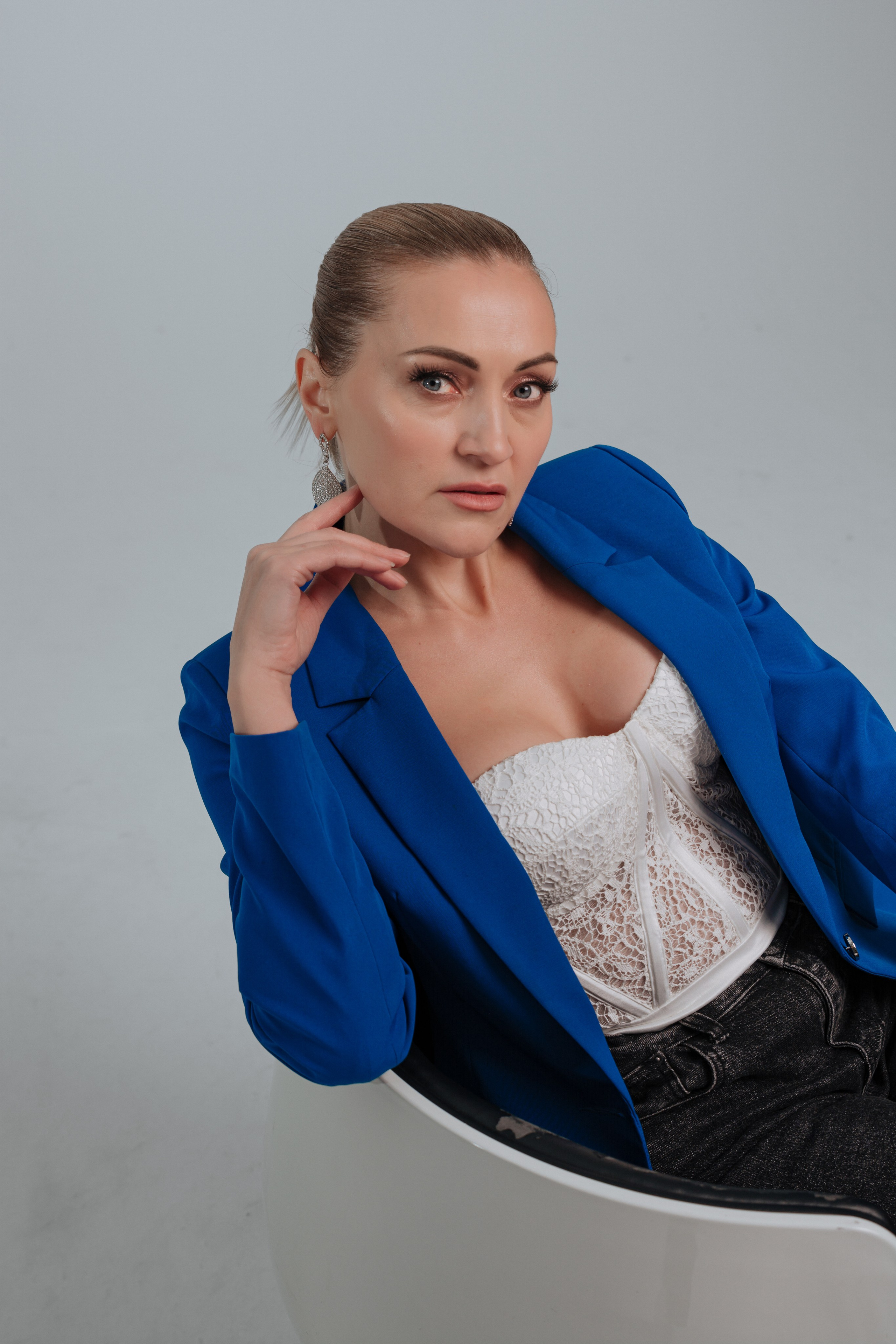 Фотосессия Superwoman. Весна 2024. Портретный фотограф в Санкт-Петербурге Дмитриева Наталия