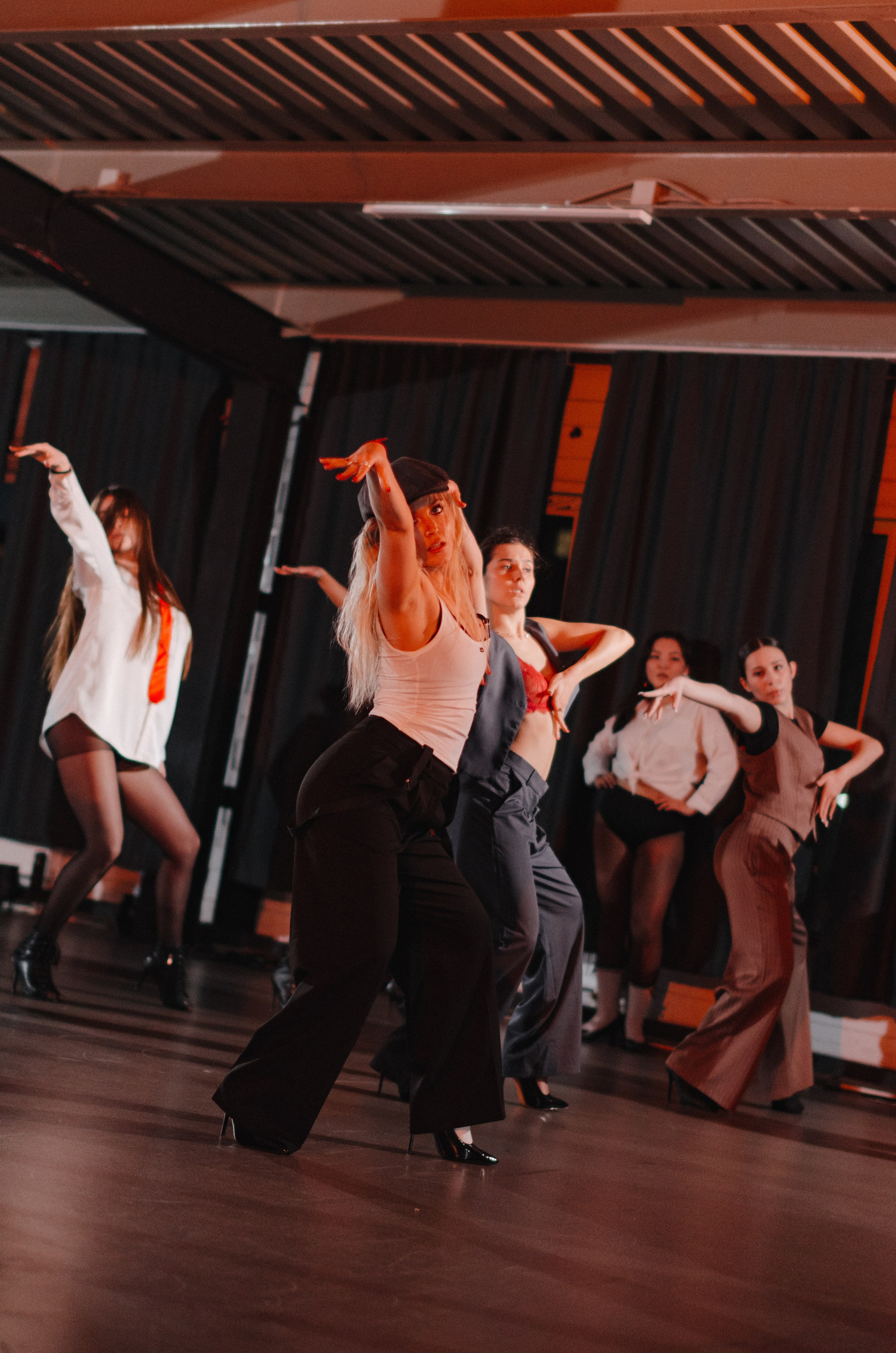Birthday heels class Екатерины Ингачевой. Денисова Аля — фотограф для парных съемок и индивидуальных историй в Барнауле