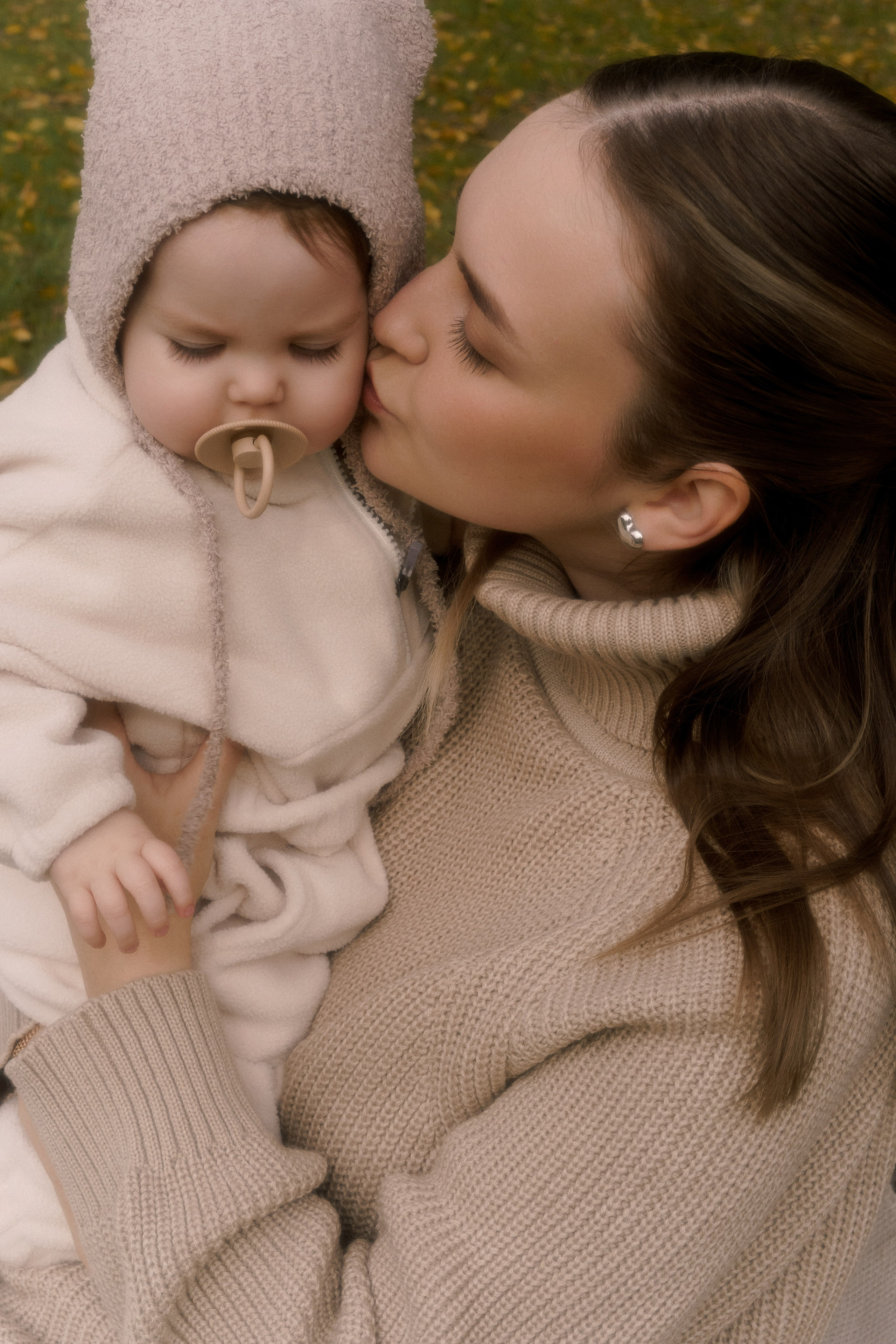 Твоя первая осень. Моменты и истории о вас настоящих