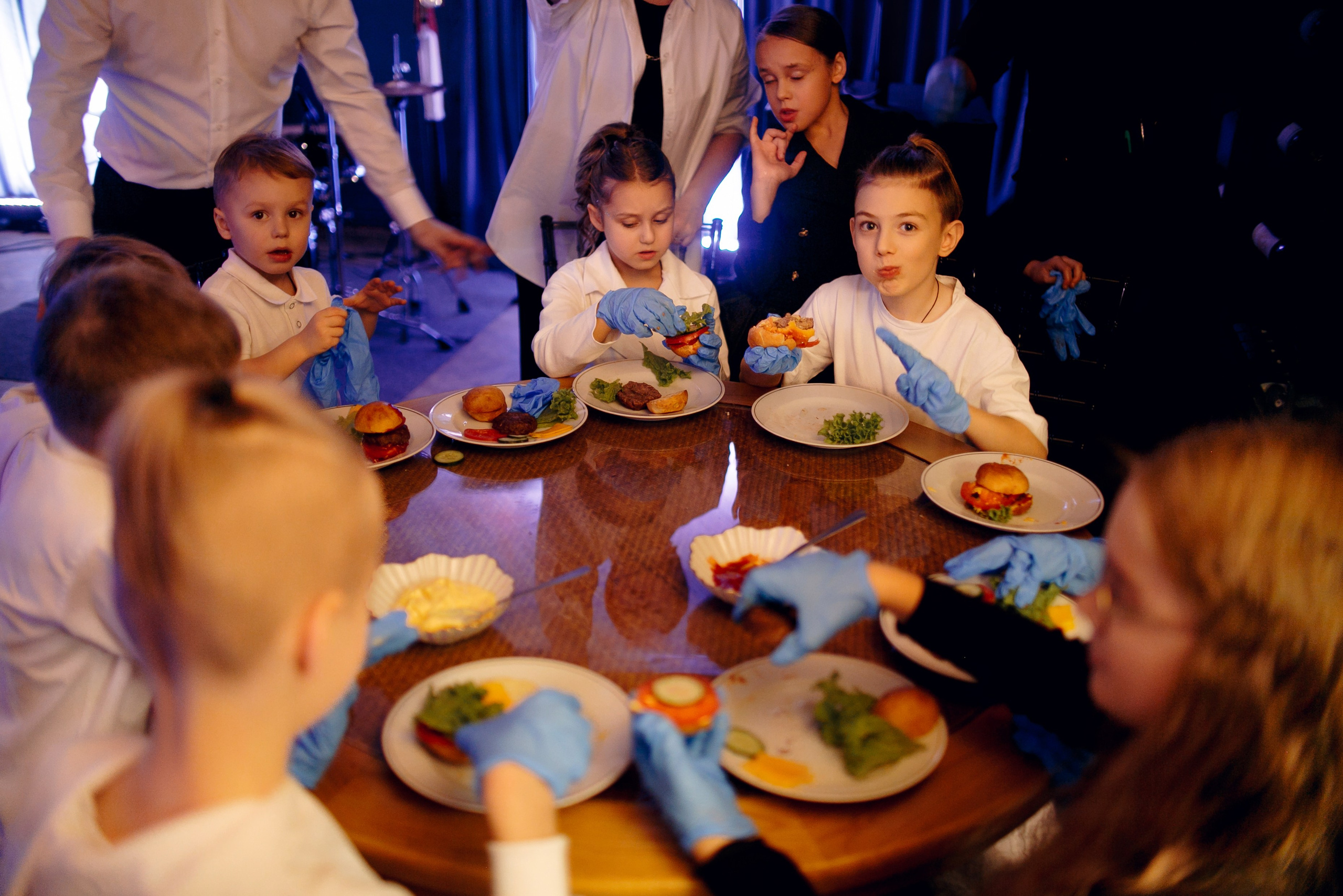 Юбилей в ресторане «Белый кролик». Ваш репортажный фотограф Артемий Антонов