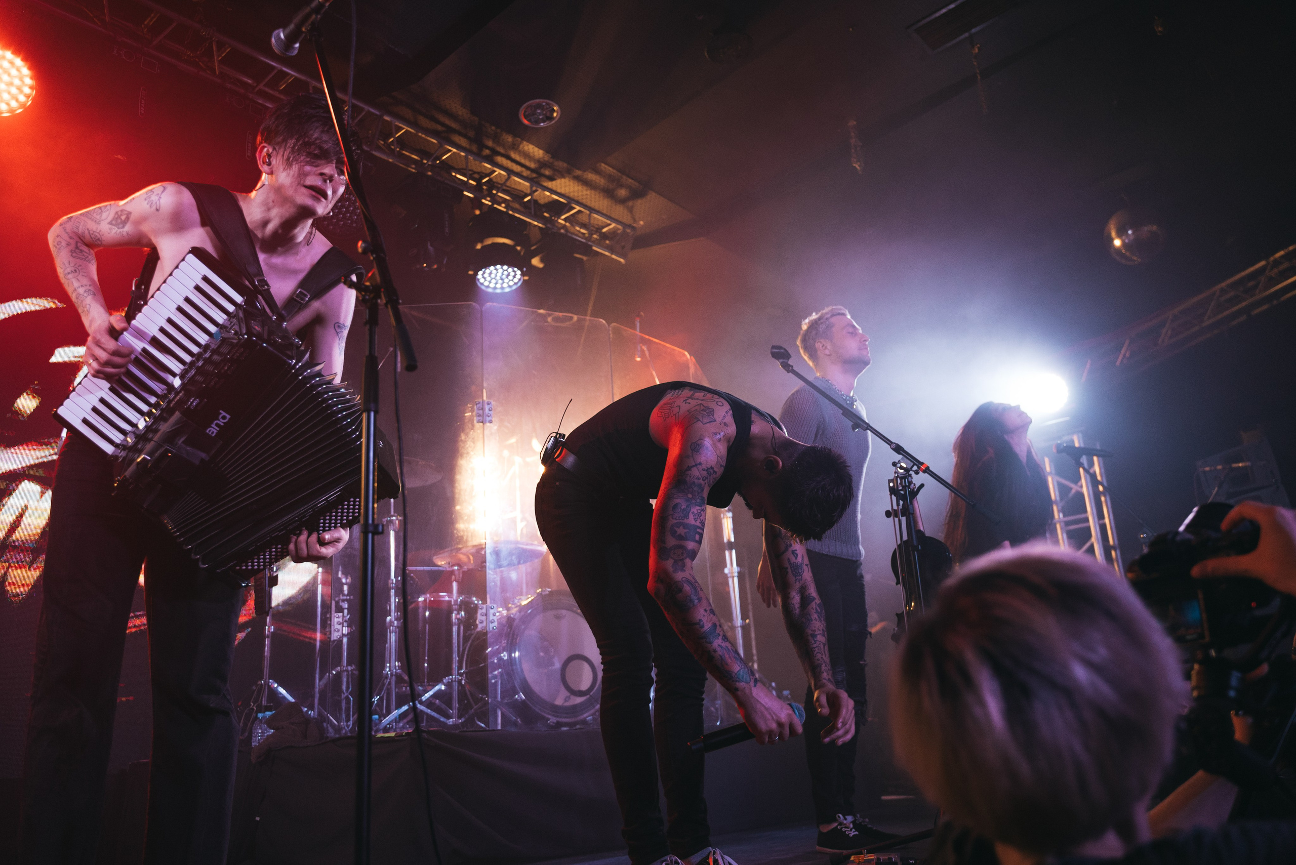 Концерт группы «The Hatters» 4.04.24. Репортажный и свадебный фотограф в Сургуте