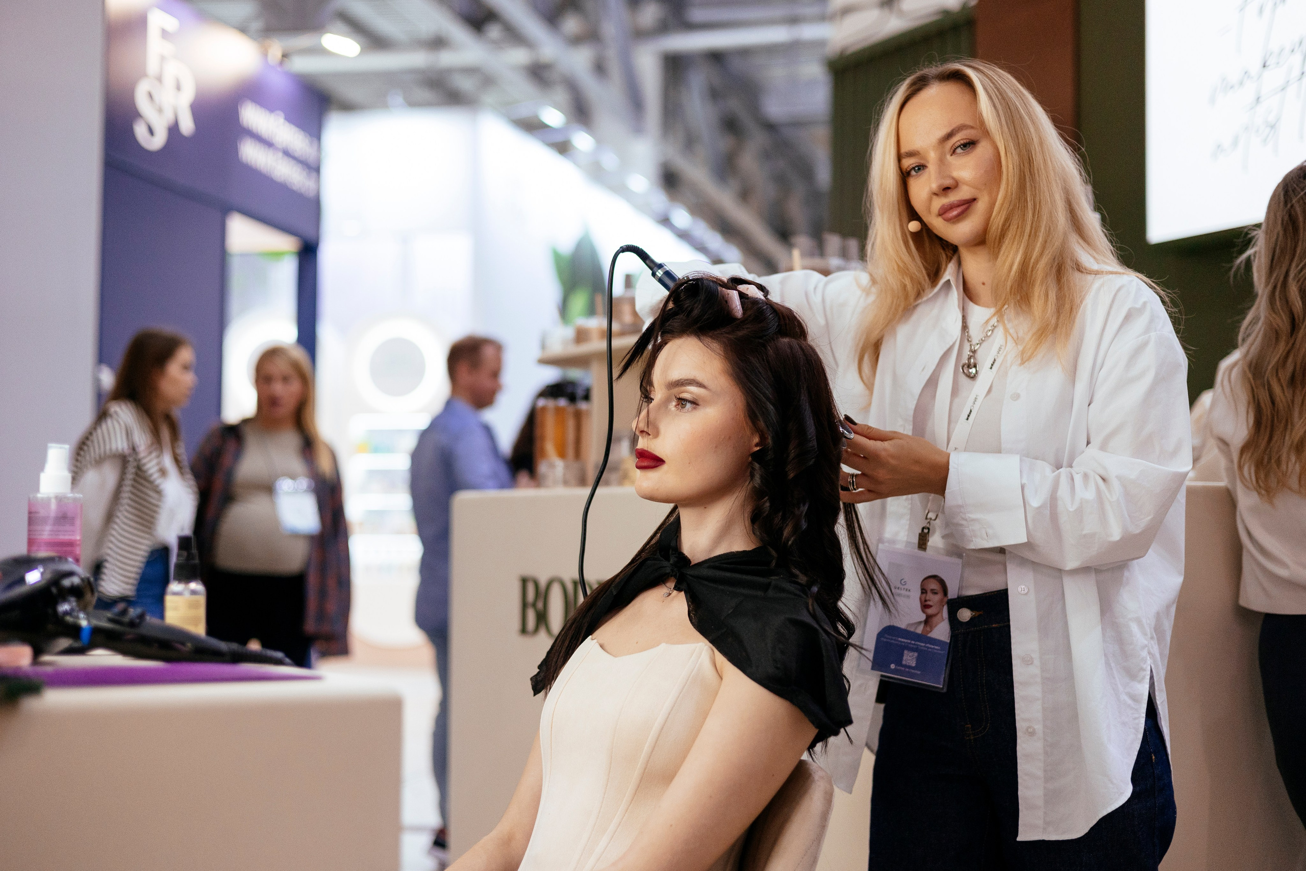 InterCHARM 2024. Фотограф Георгий Нигматулин