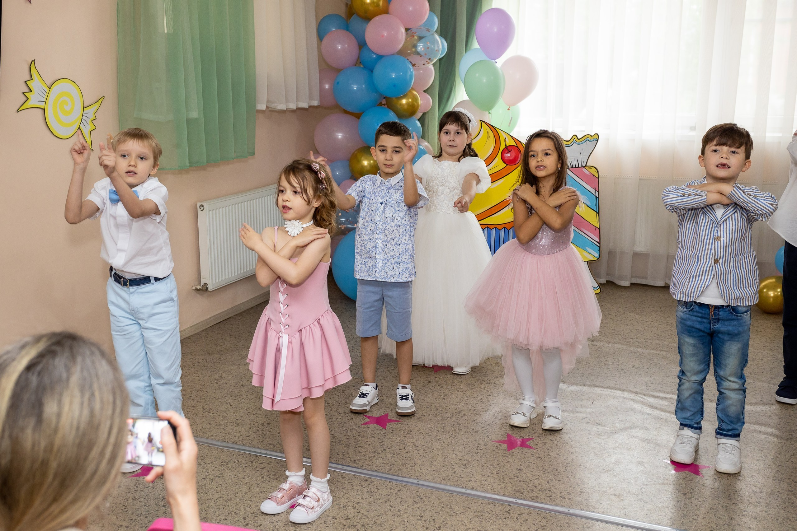 Выпускной Детский сад, 2 часа, 8000. Выпускные альбомы Майкоп, Краснодар Елена Золотарева