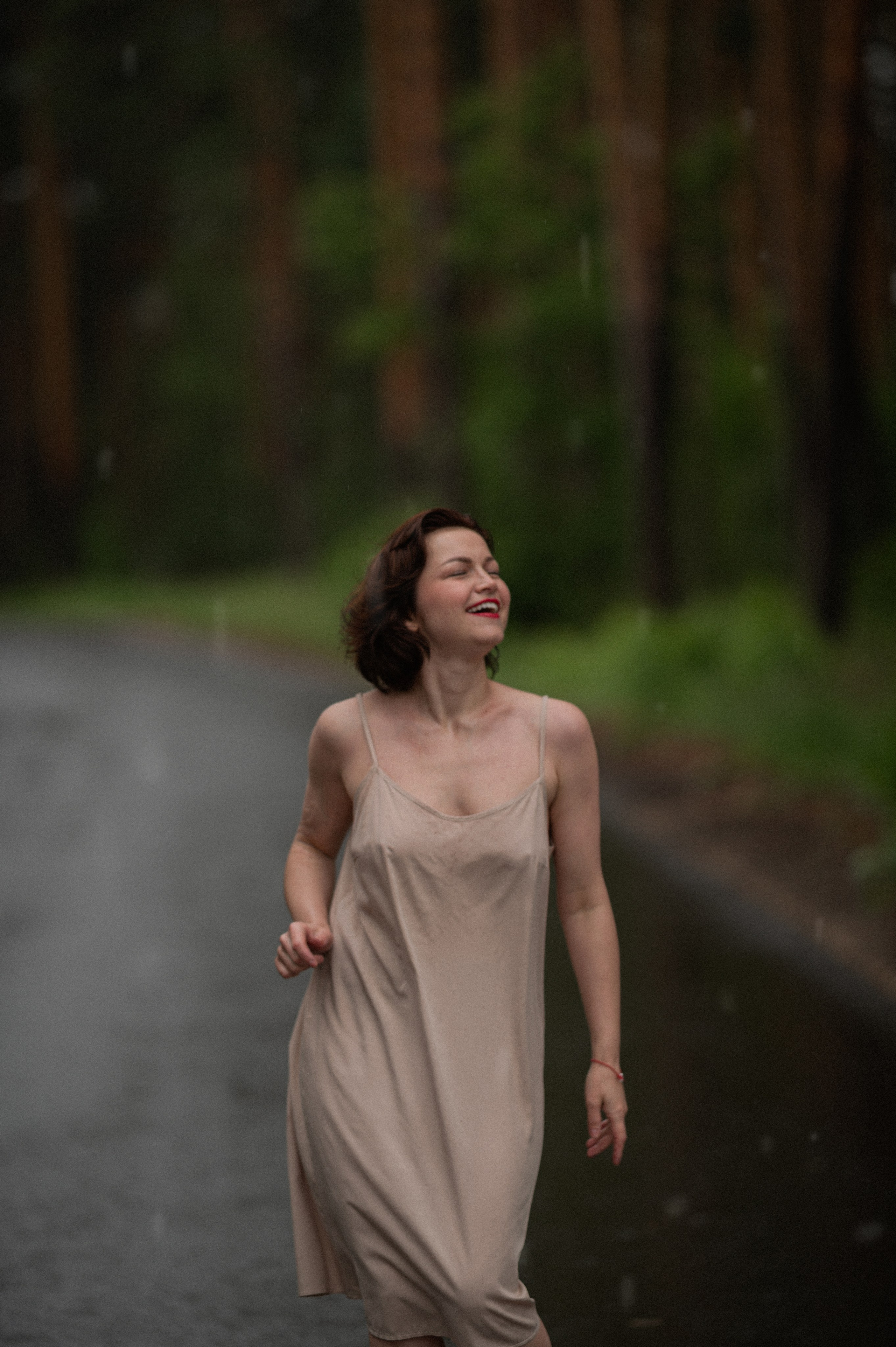 Съемка под дождем. Кристина. Семейный и детский фотограф в Шатках и Арзамасе Александра Магомедова