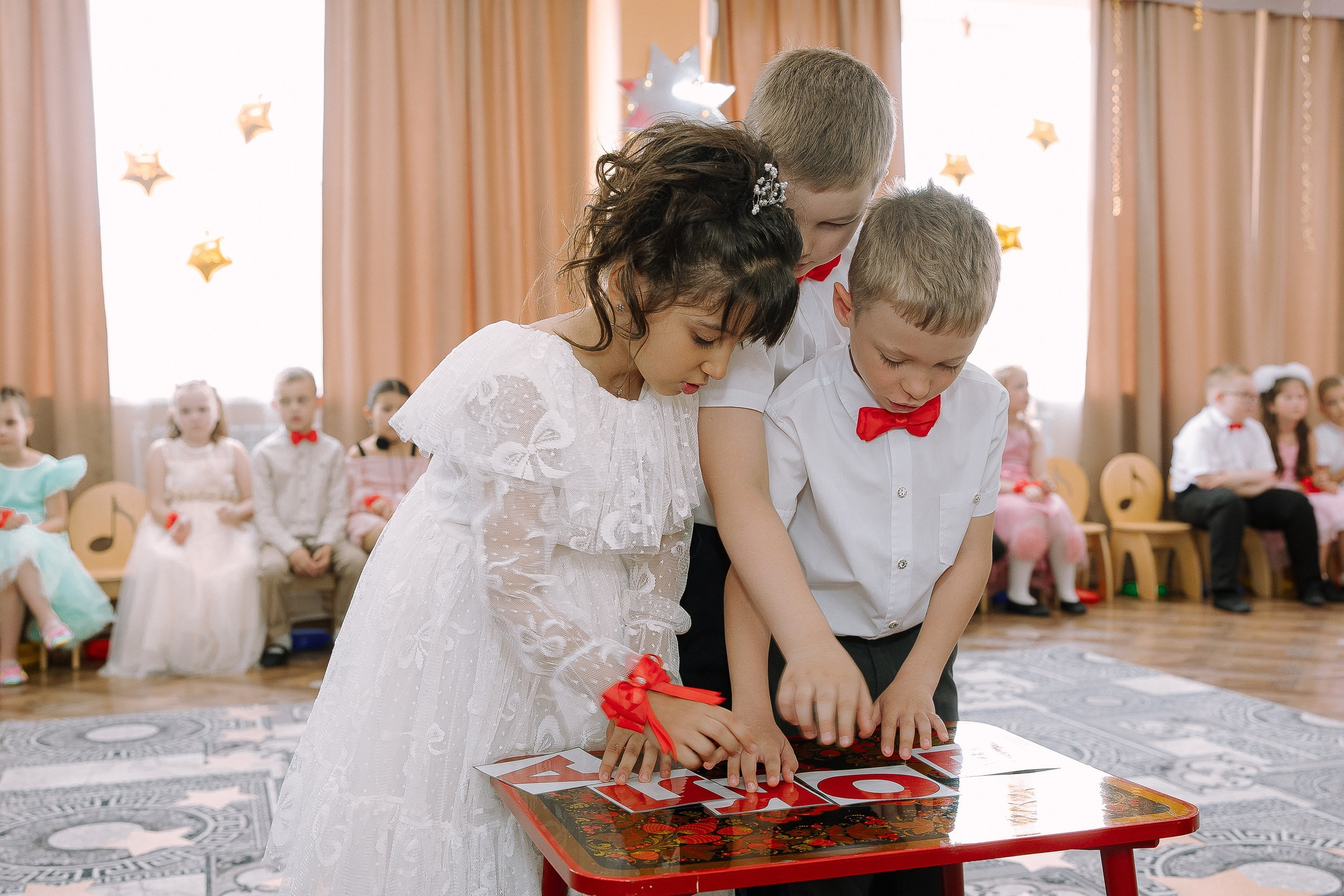 Выпускной в ДС 26. Выпускные альбомы Натальи Бутко: Новороссийск, Анапа, Геленджик
