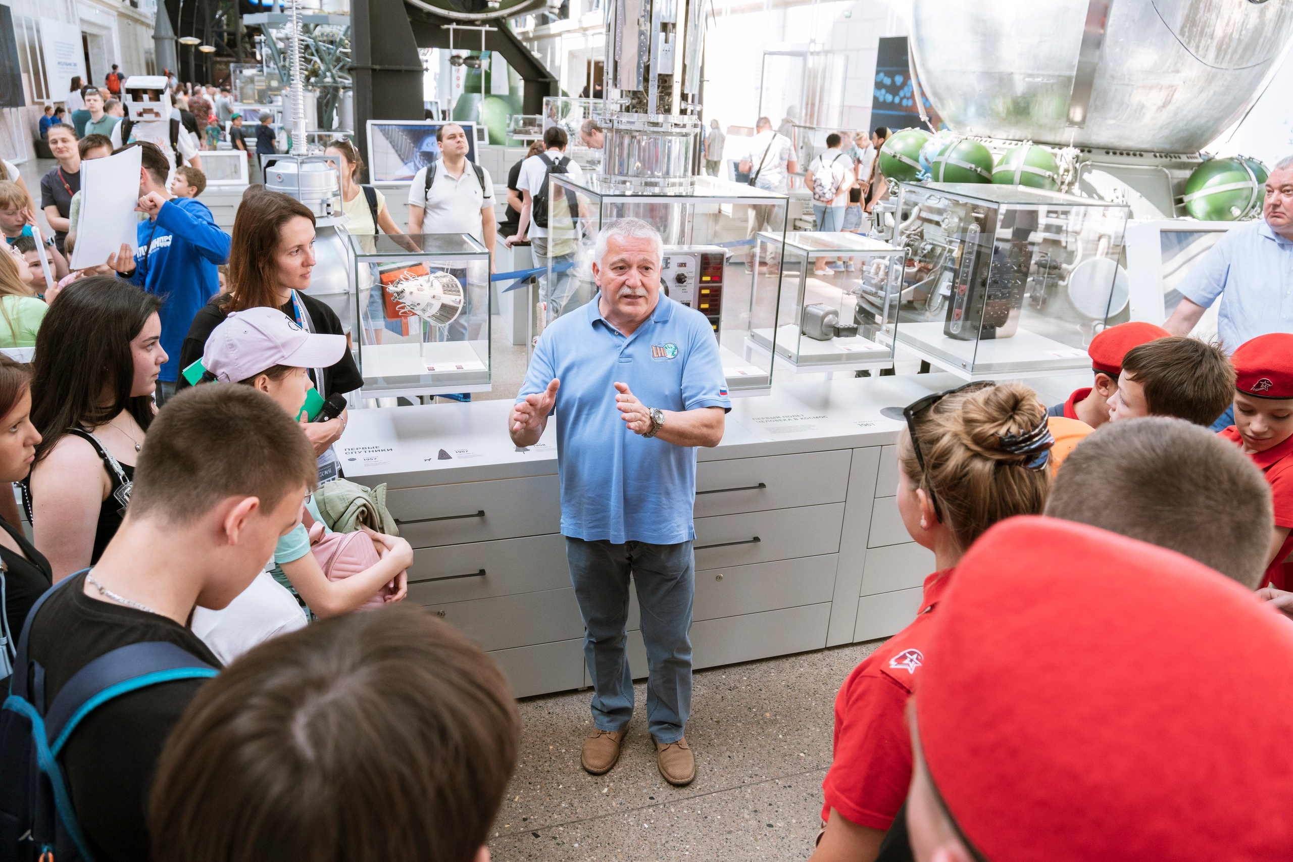 Международная выставка-форум «Россия». Репортажный фотограф — Александр Пода