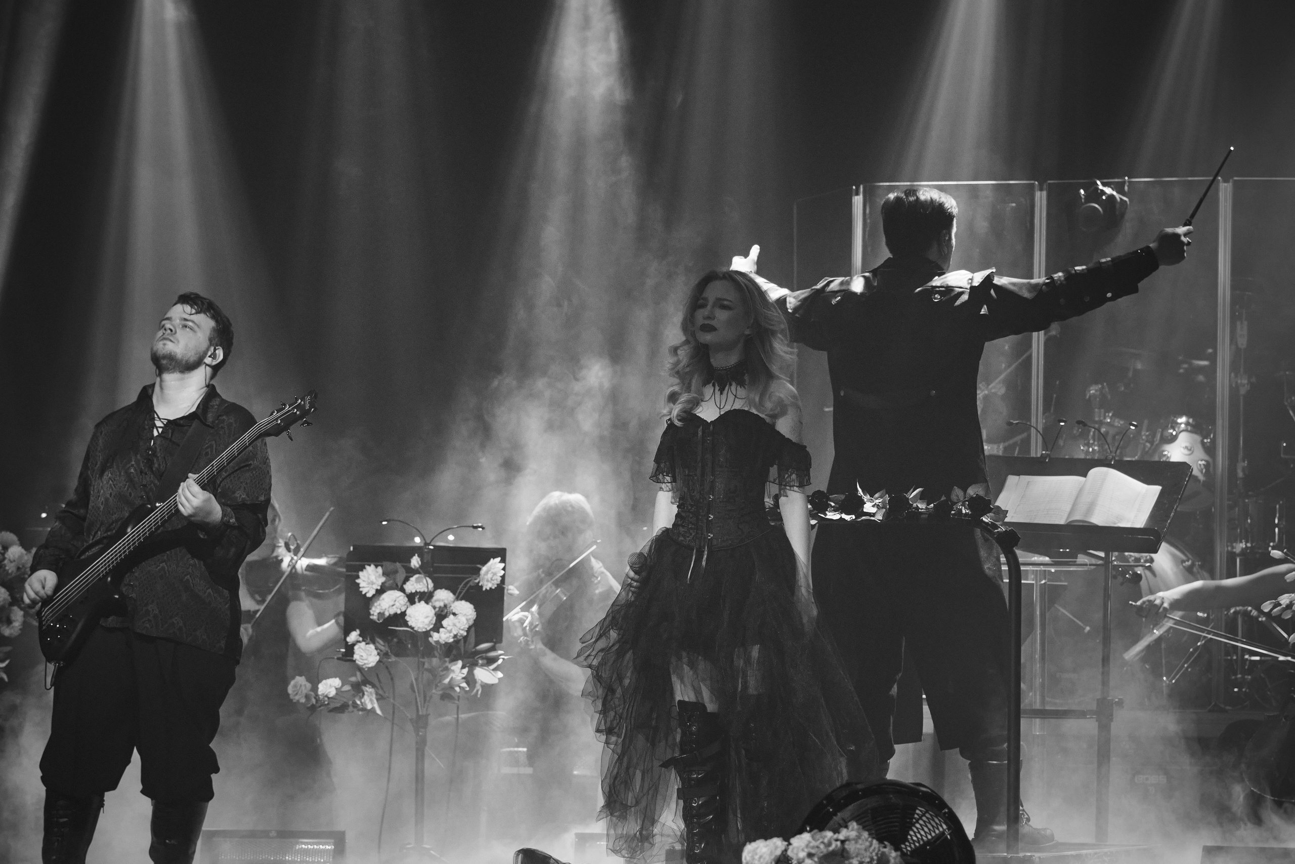 Saphath с симф.оркестром. Фотограф. г. Южно-Сахалинск. Олег Толстов