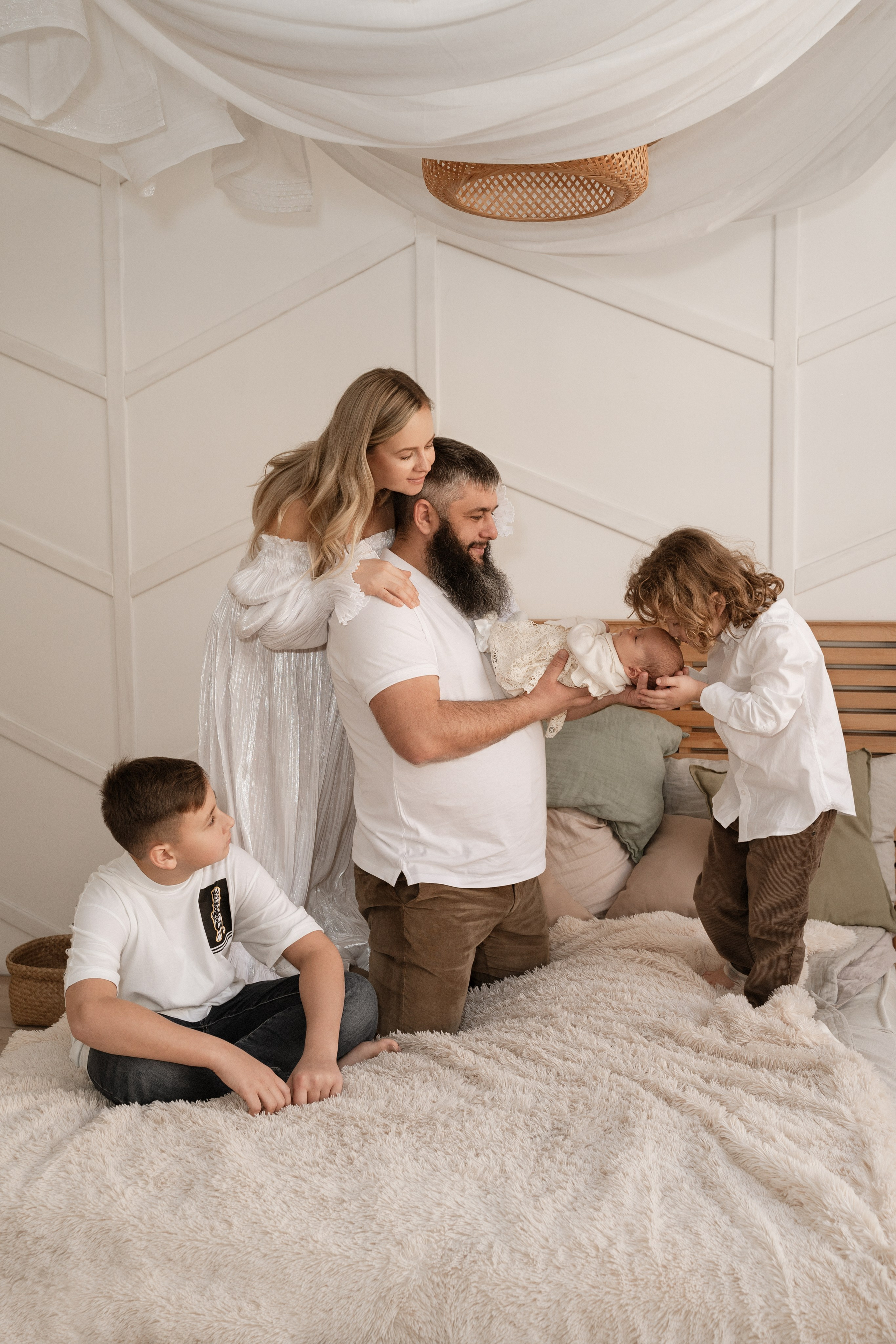 Материнство, семейная съёмка. Юлия Амели — фотограф беременности и материнства во Владивостоке