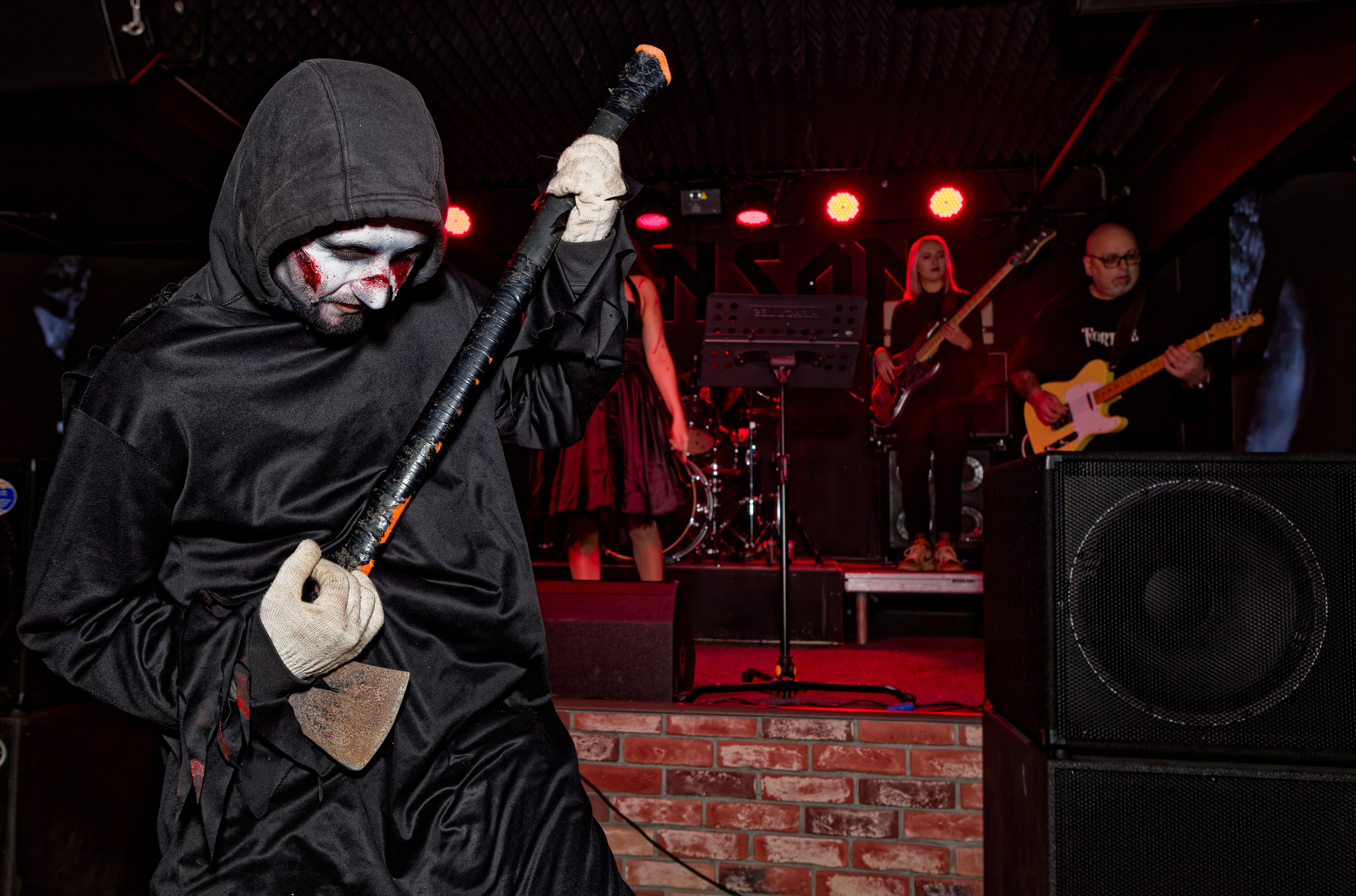 «Страшная вечеринка». Кутузов Евгений Фотограф в Южно-Сахалинске