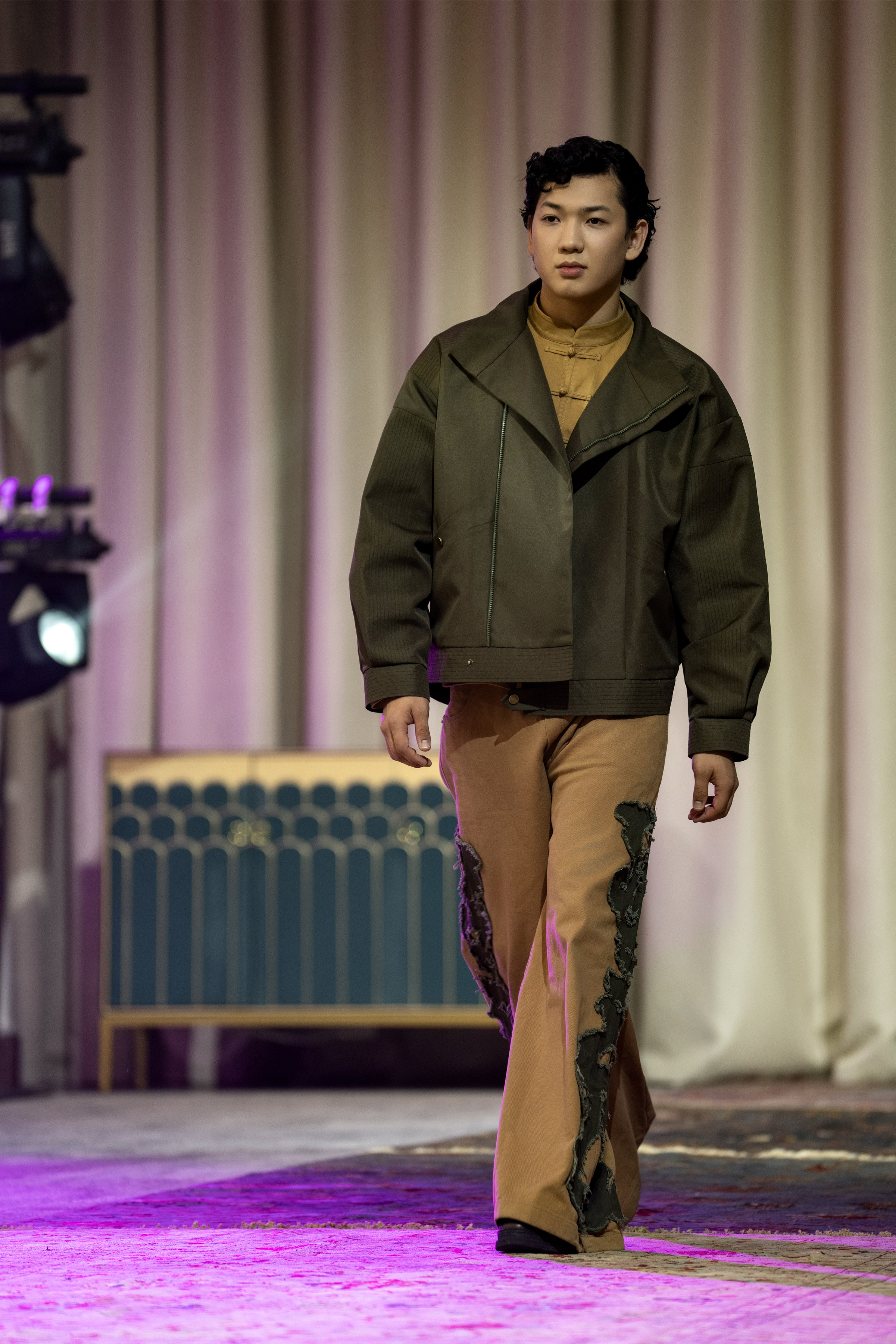 Zhamby. Сайт Алматинского НЮ АРТ, будуар и фэшн фотографа Дениса Карпенко