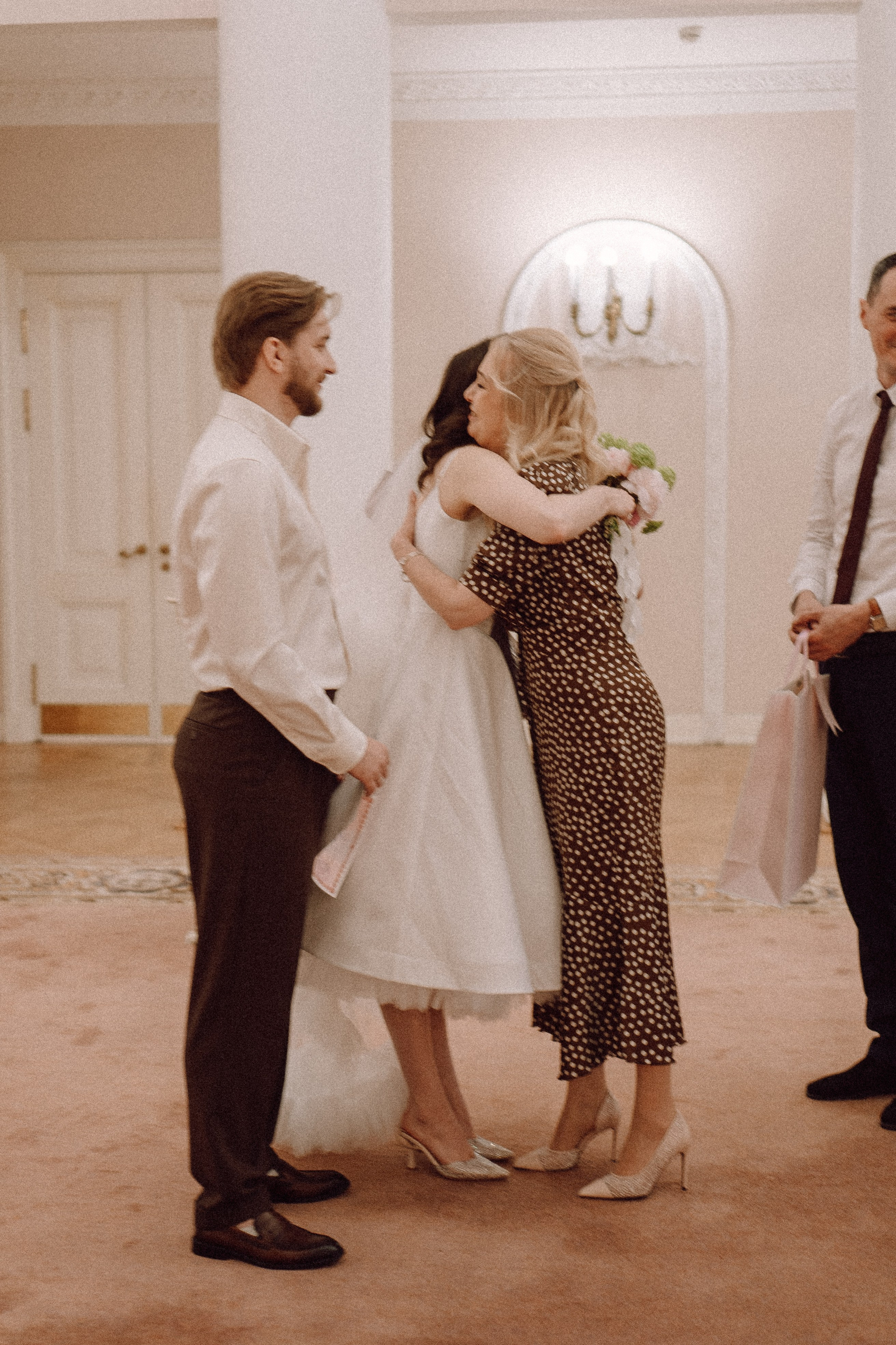 СВАДЕБНАЯ ФОТОСЕСИСИЯ В ГОРОДЕ ПУШКИН. Профессиональный фотограф, Санкт-Петербург — Виктория Богомолова