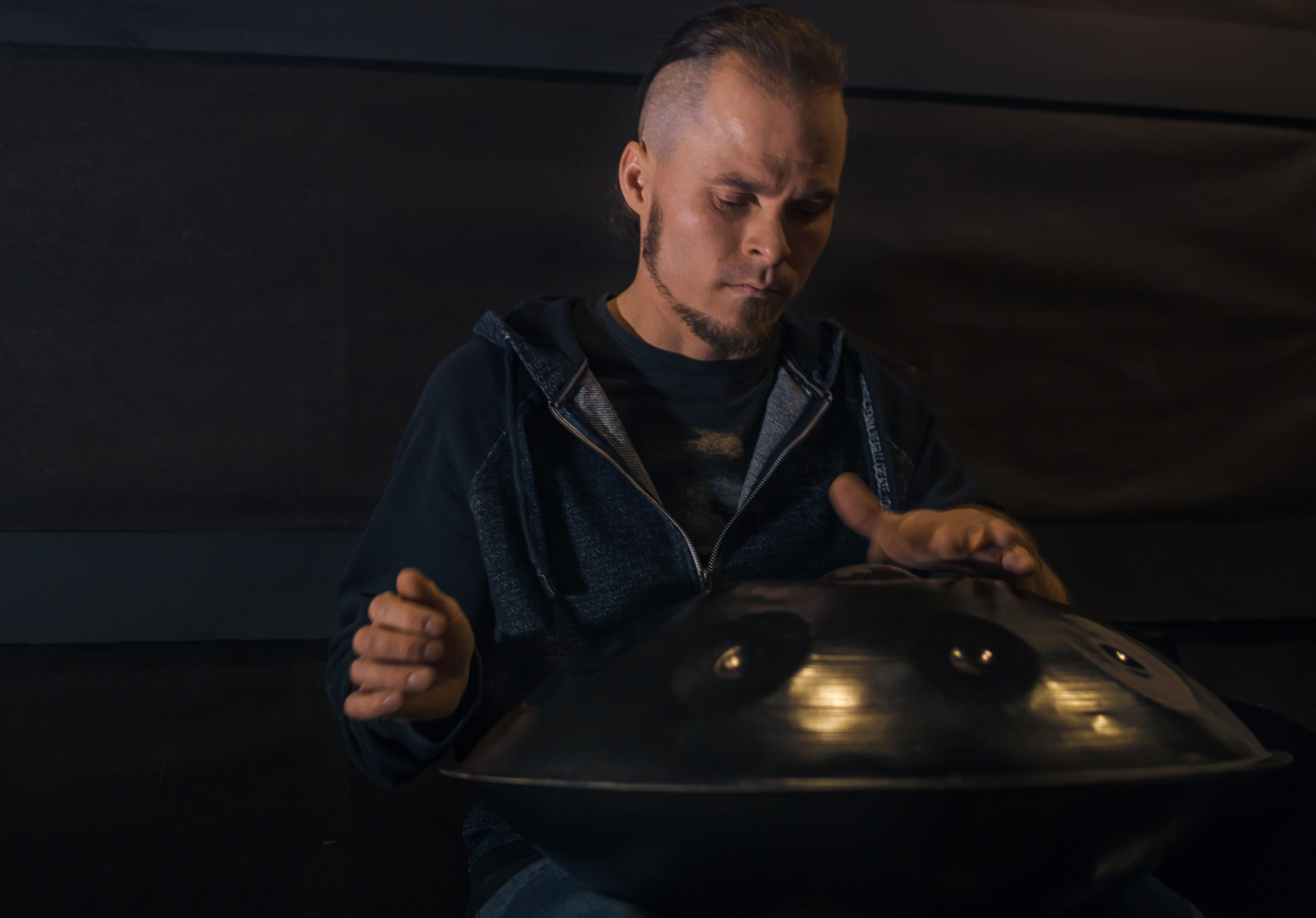 Мастер-класс в школе Dedov.Drums. Предметный и контентный фотограф в Москве и Зеленограде Анастасиевская