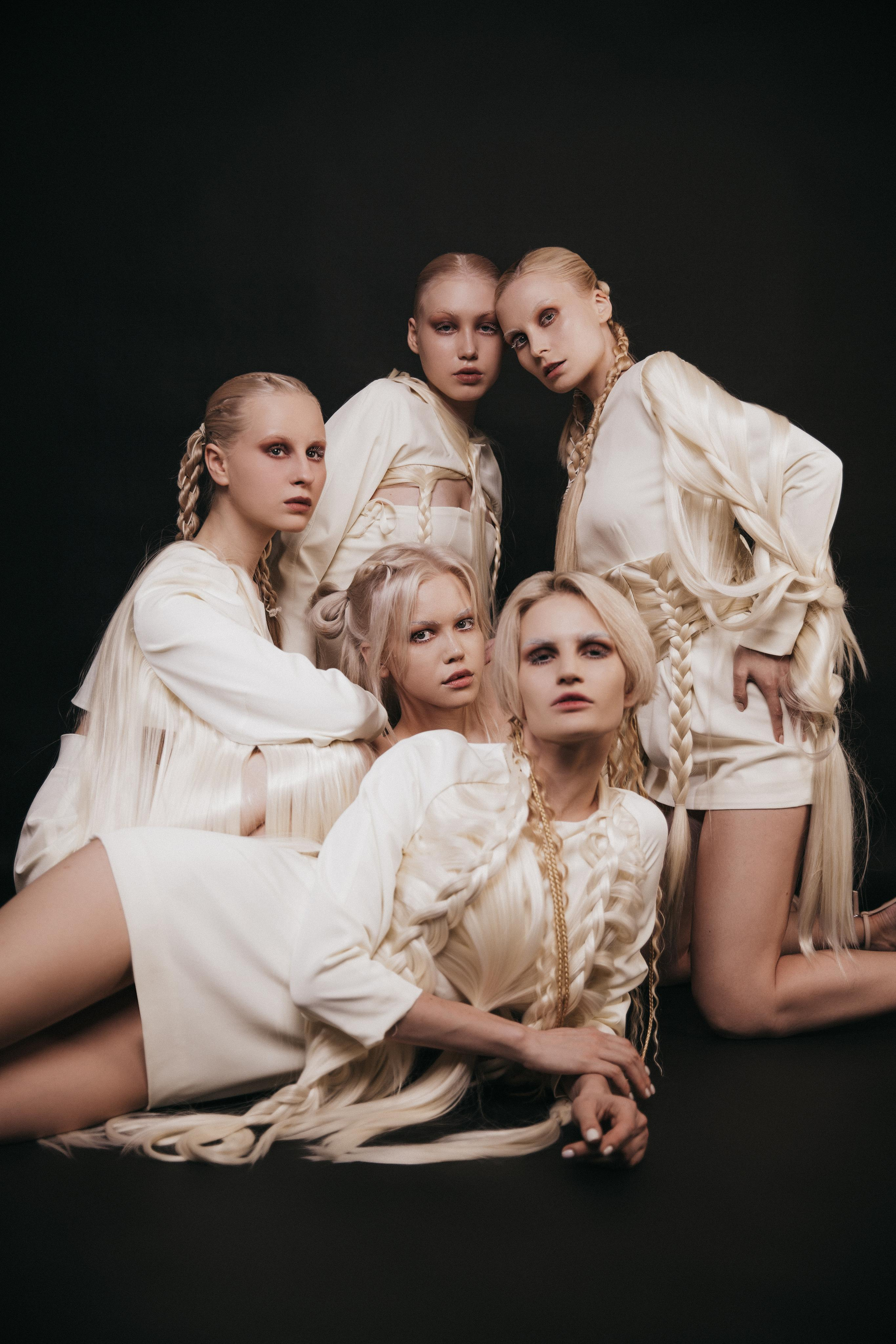 KORNILOVA KATYA. Photographer. Producer. Retoucher