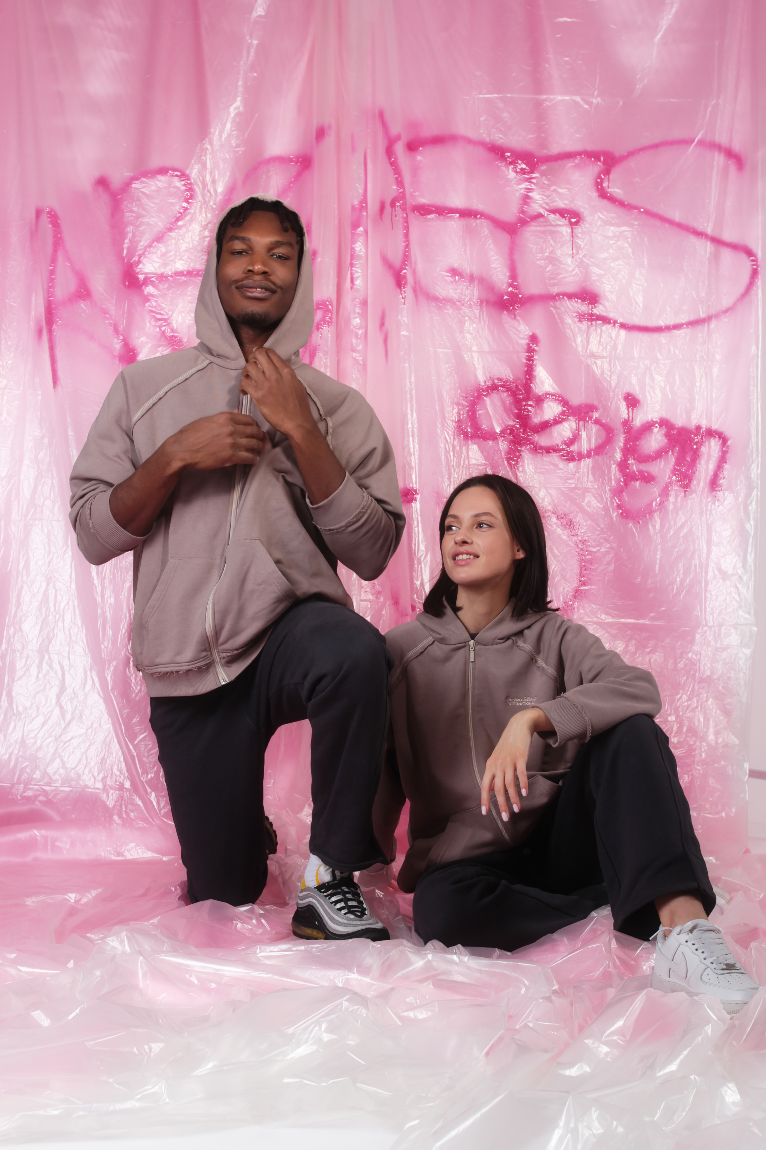 ARCHEES Design. Photographer. Producer. Retoucher