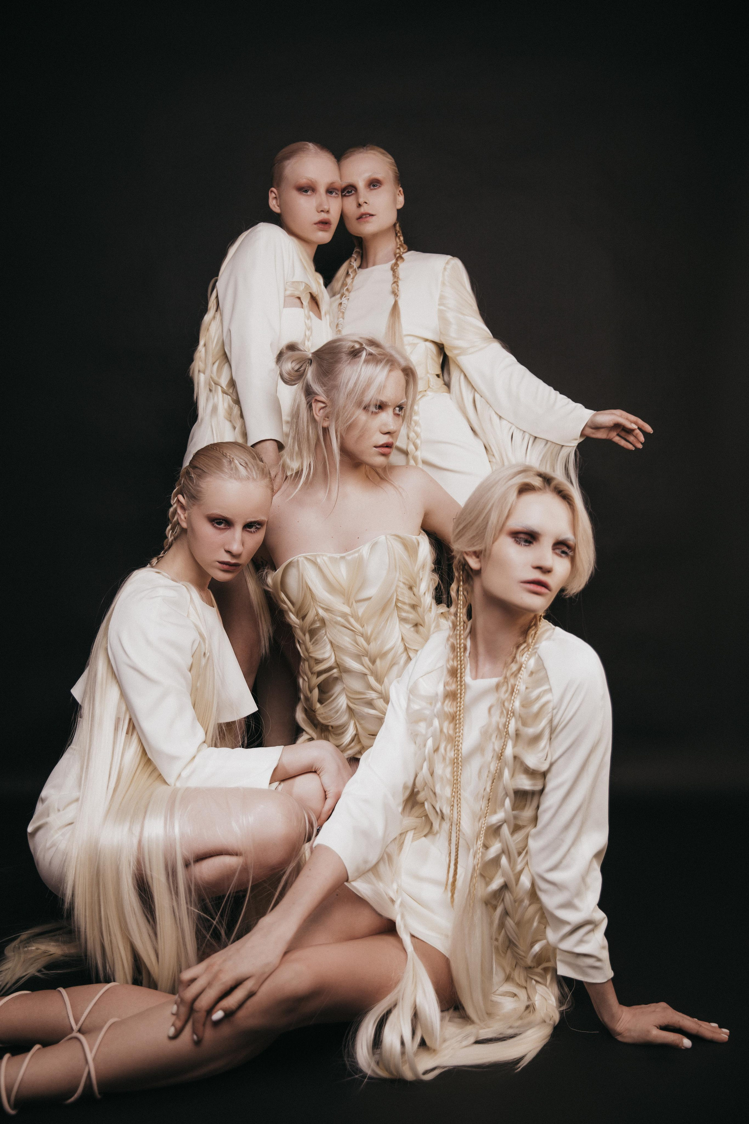 KORNILOVA KATYA. Photographer. Producer. Retoucher