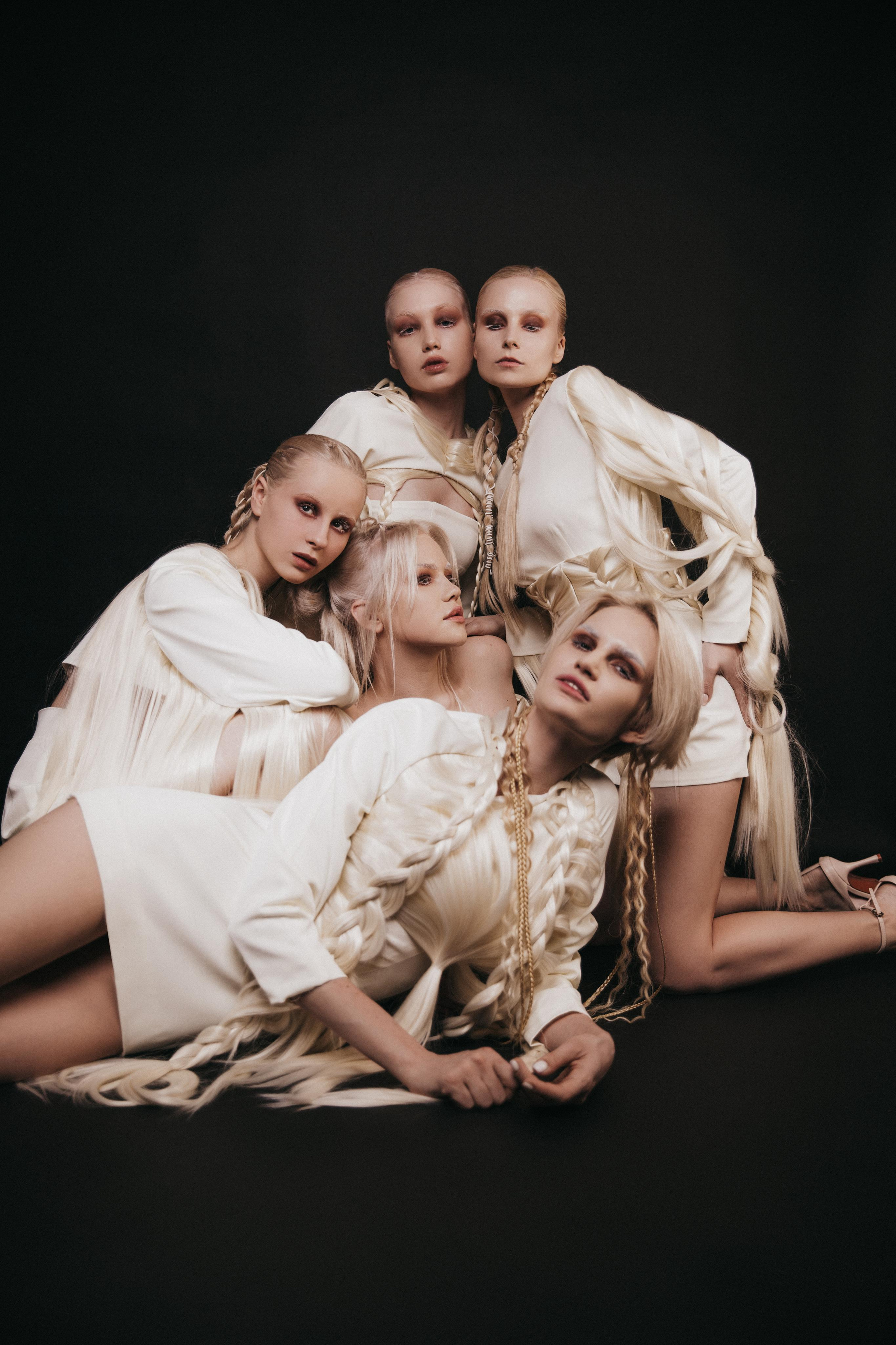 KORNILOVA KATYA. Photographer. Producer. Retoucher