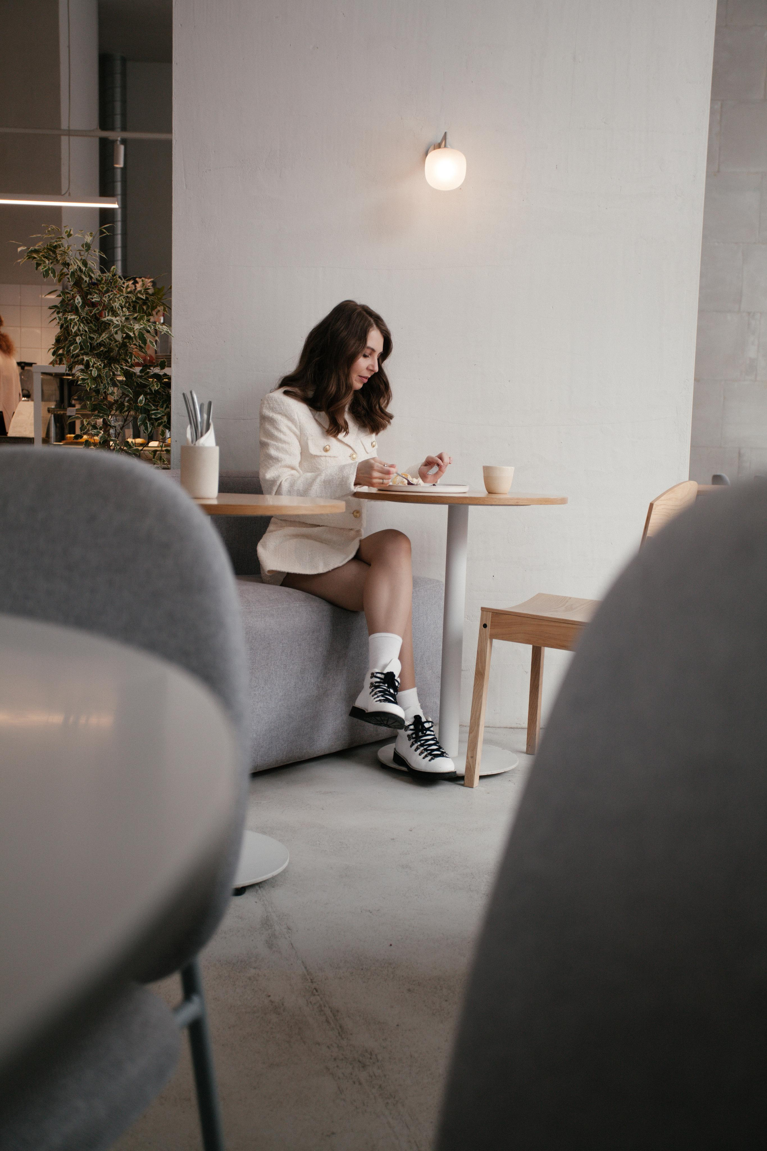 Maria. Photographer. Producer. Retoucher