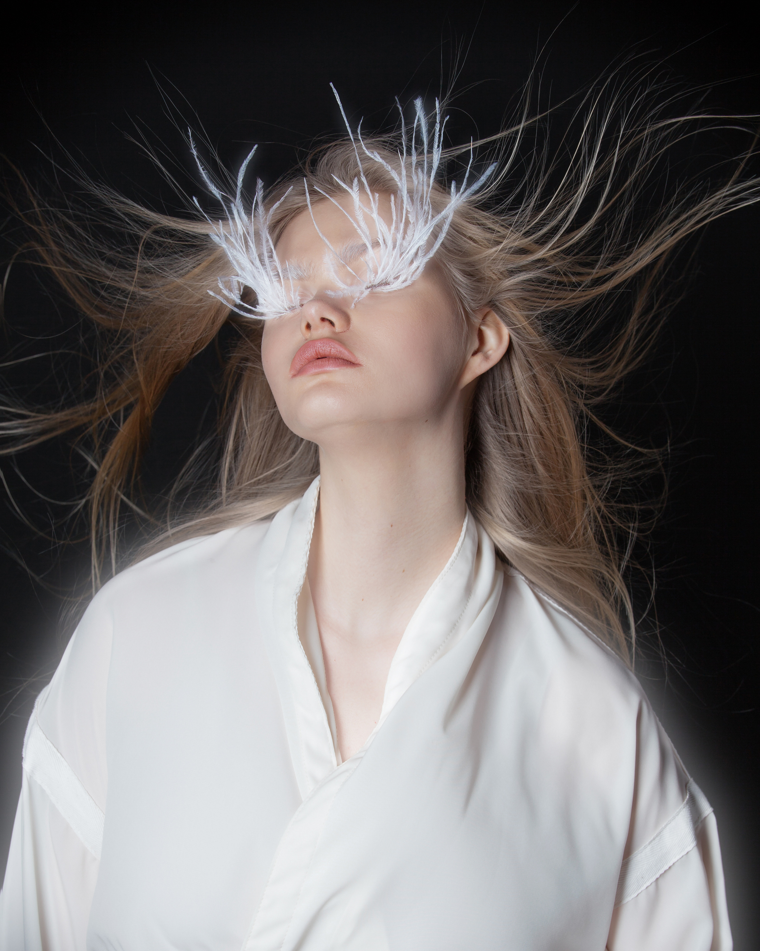 NUVELOM. Photographer. Producer. Retoucher