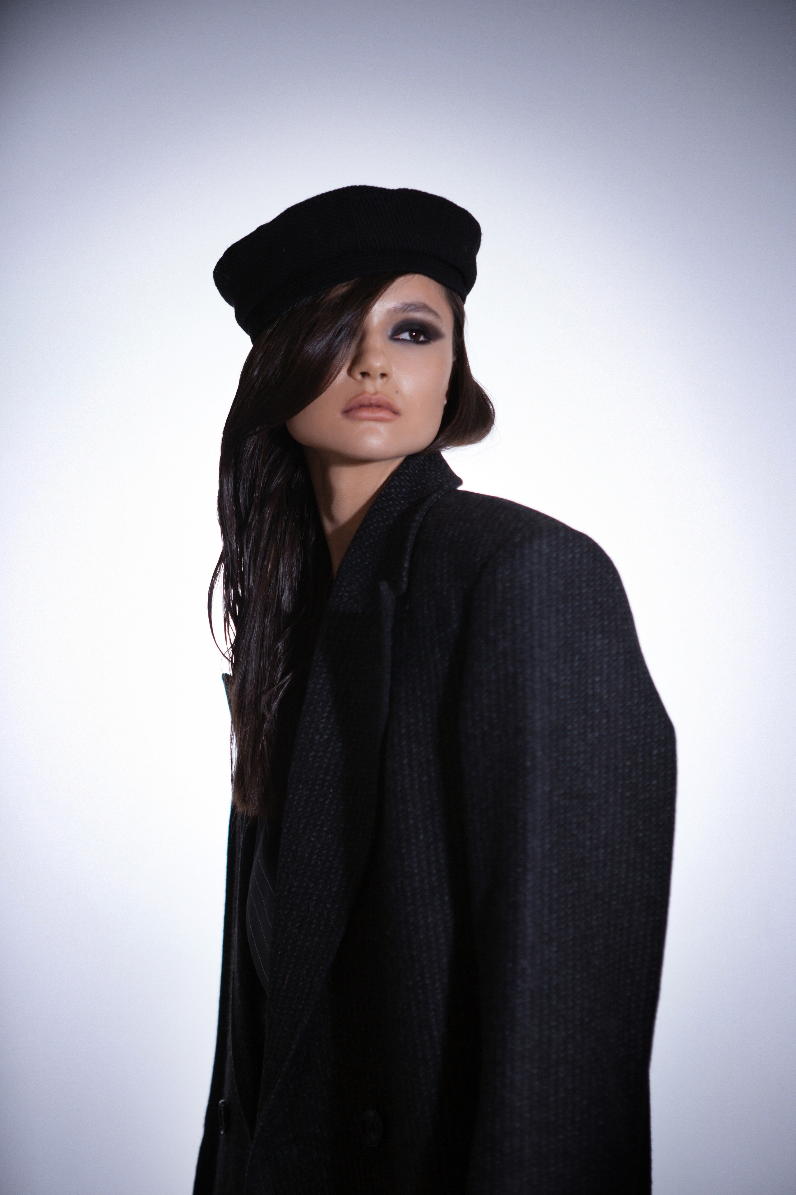 ANGELVIBE Studio. Photographer. Producer. Retoucher