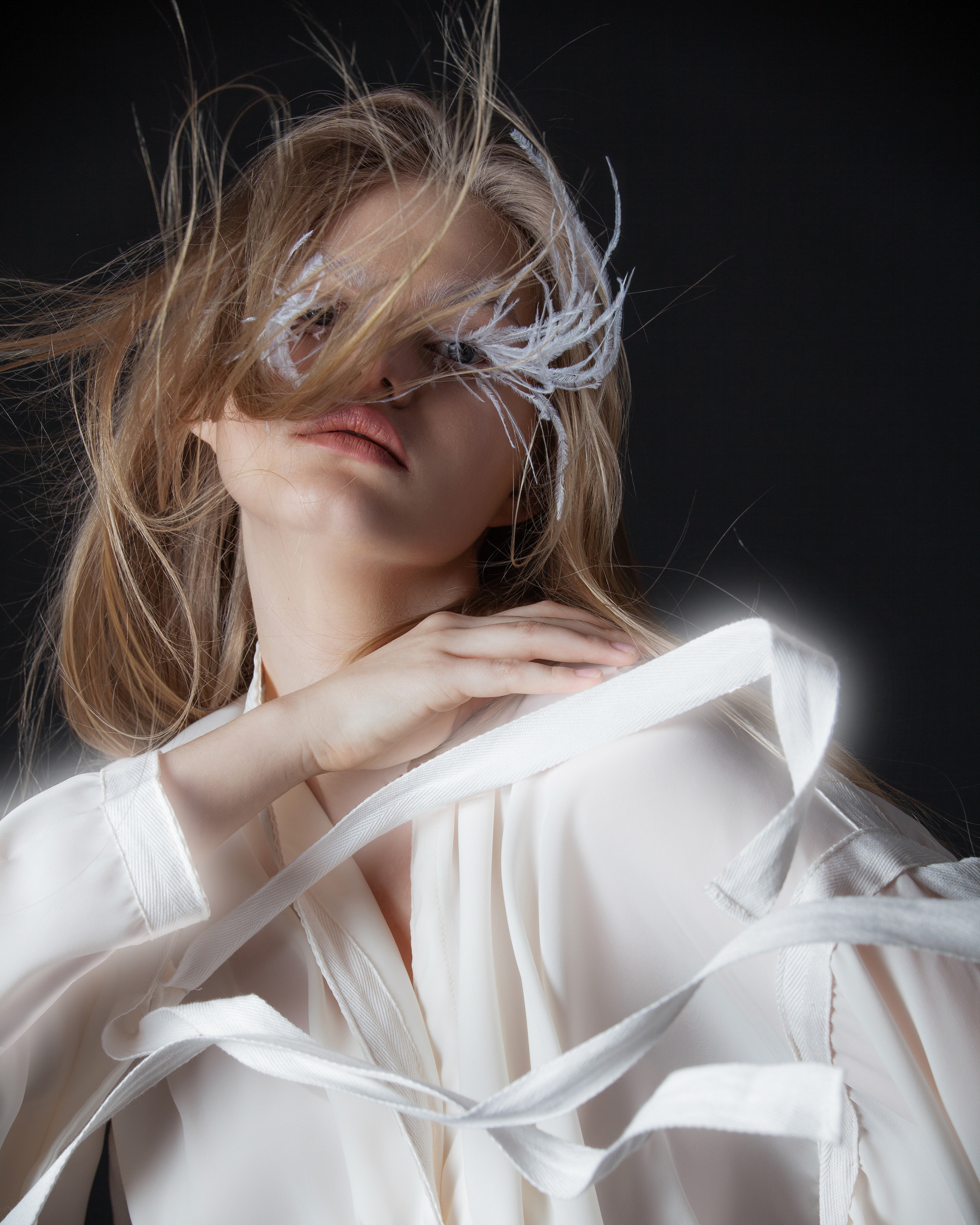 NUVELOM. Photographer. Producer. Retoucher