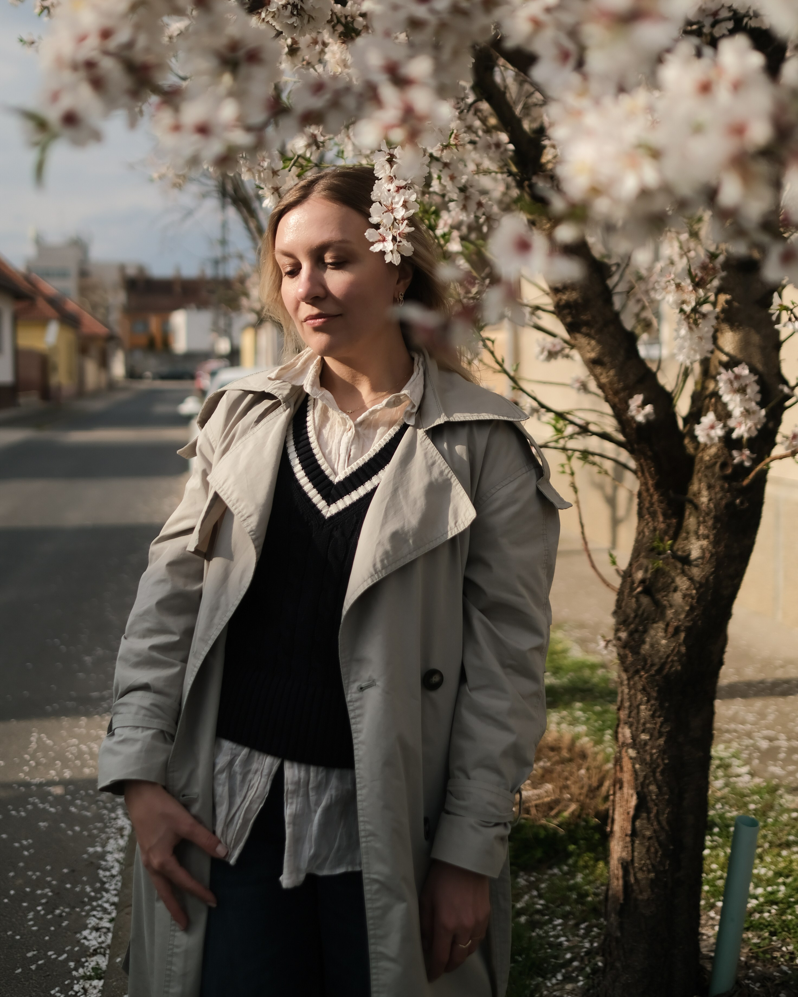 Elena. Blooming in Budapest. Portrait photographer Olga Prokopova based in Budapest