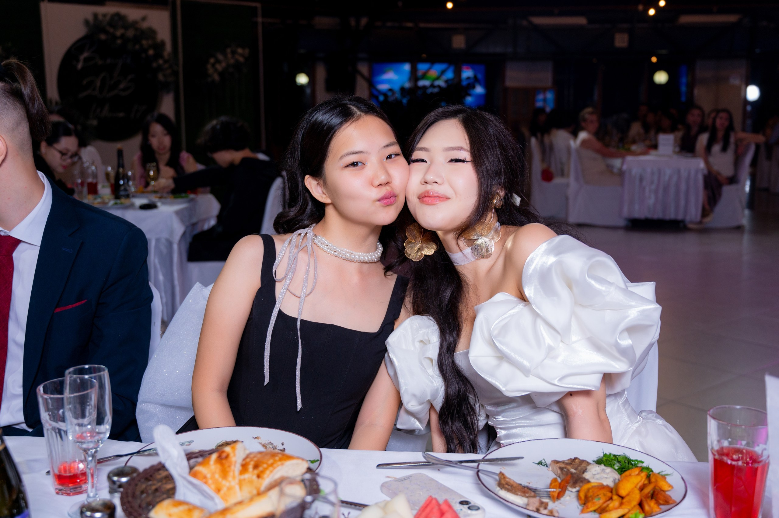 Выпускной 11 класс. Женский и семейный фотограф Елизова Оля г. Улан-Удэ