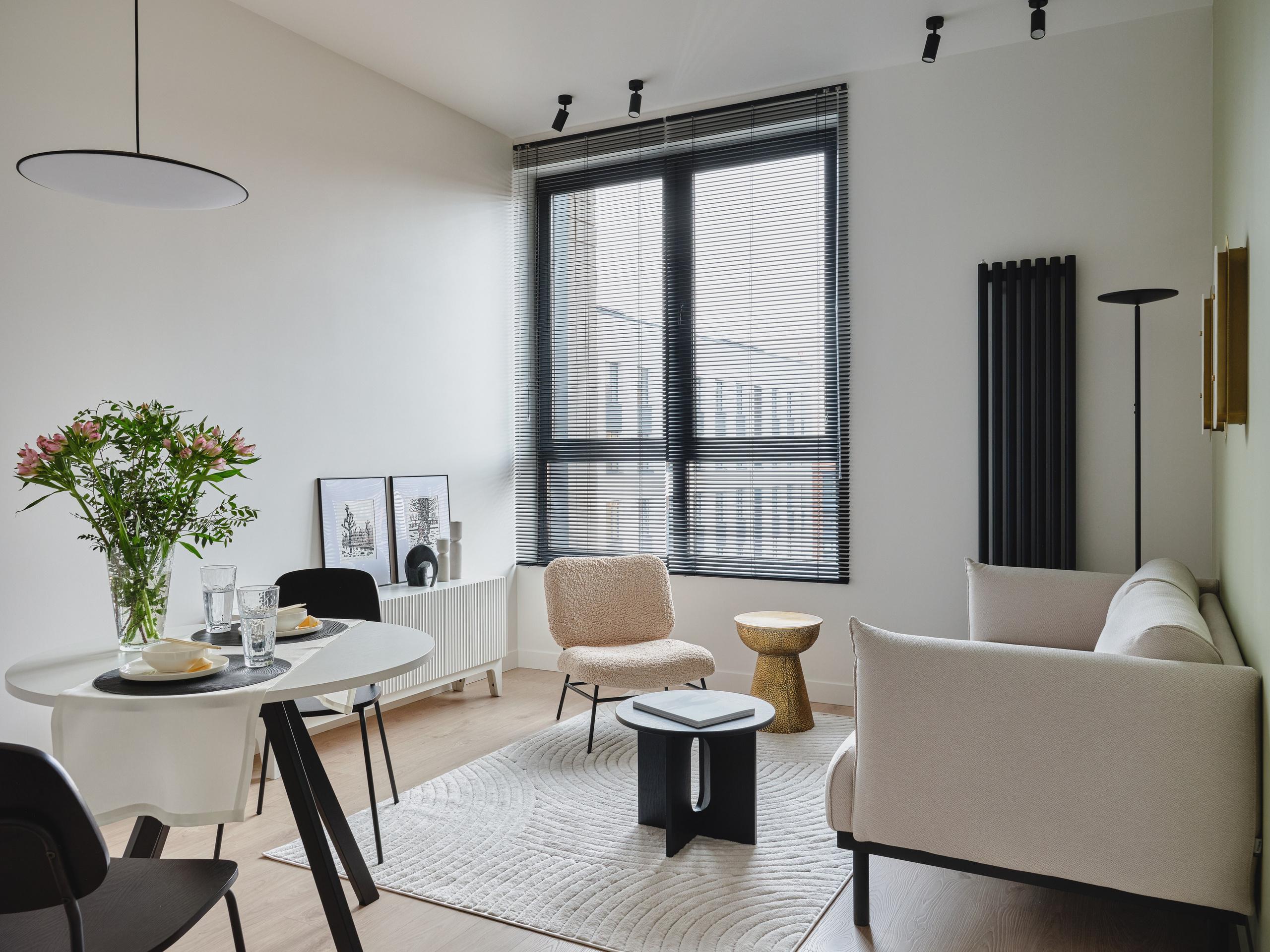 Колорблоки и контрастные акценты. Фотограф Наталья Вершинина