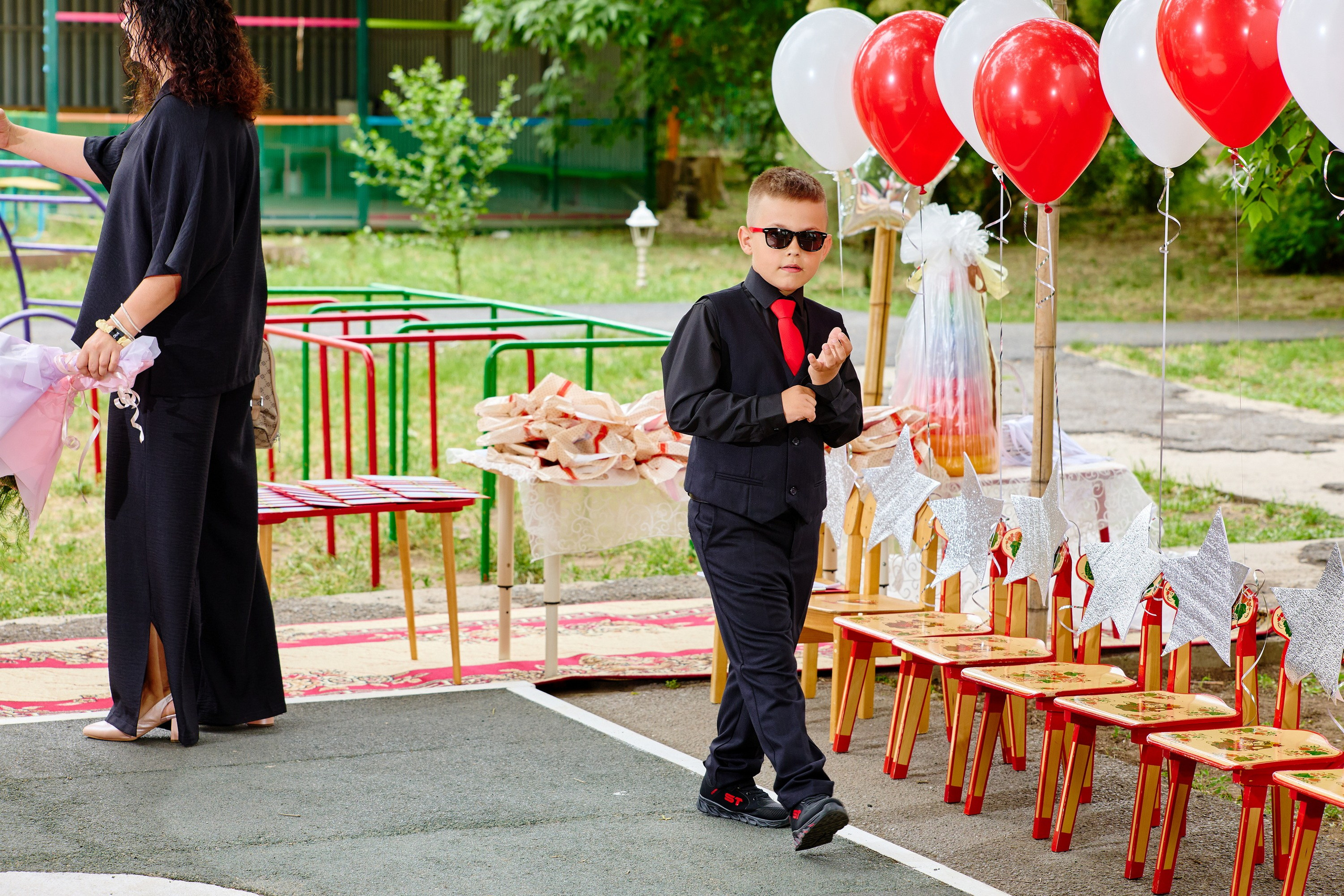 Выпускной 45 сад. Фотограф Выпускные альбомы Таганрог Сергей Коробченко