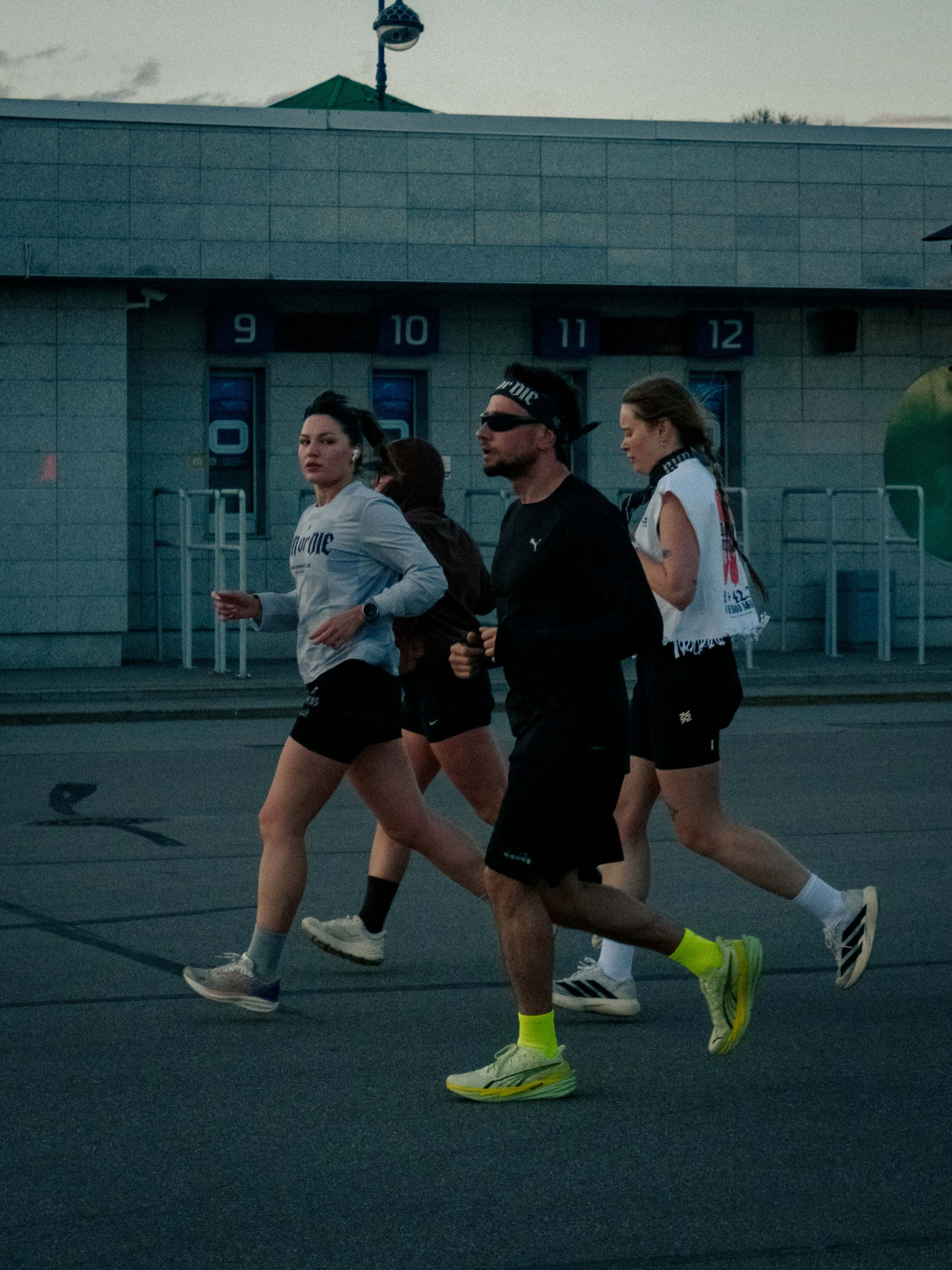 Mint Run Club Май. Портретный и репортажный фотограф в Санкт-Петербурге Смоляков Максим