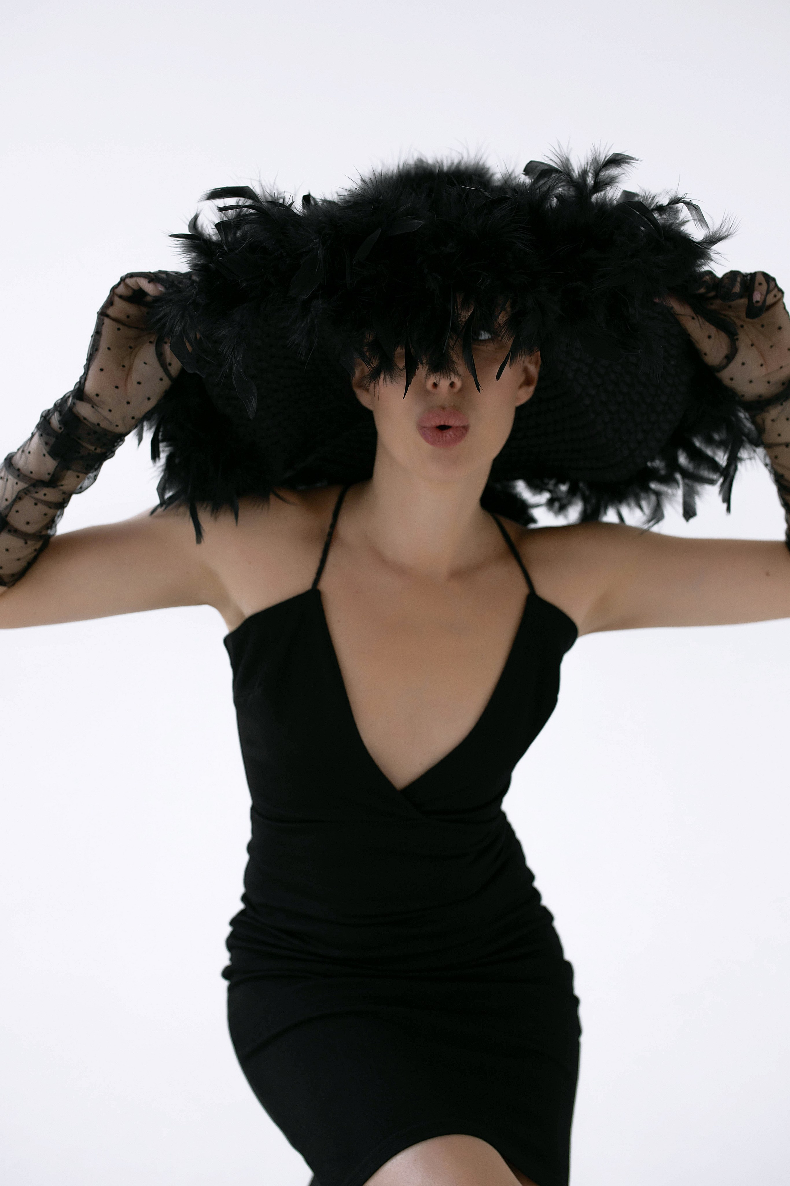 Модель для предметной съемки Юлия 9 Н.Новгород | Sale Easy