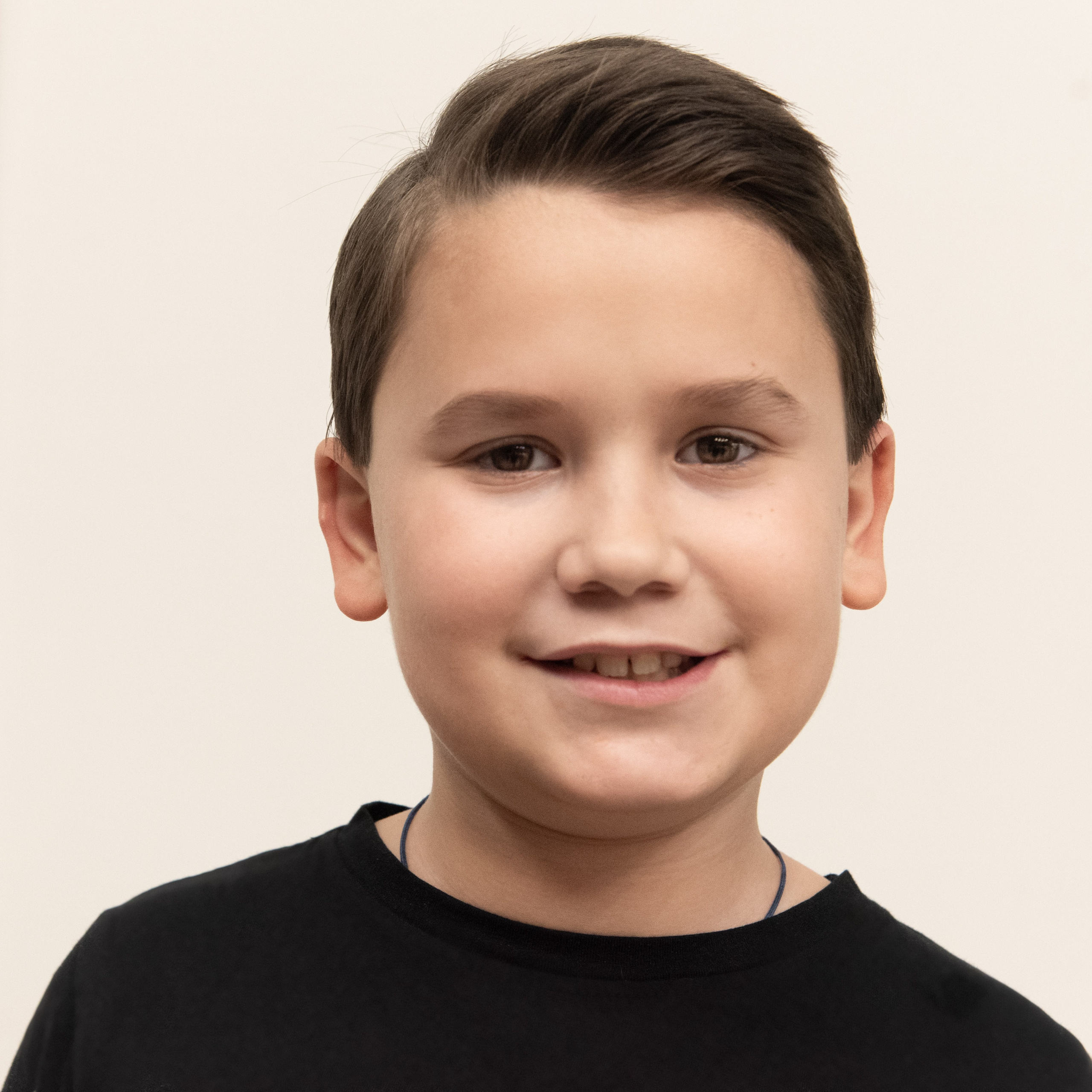 Показ Мод БФ «Исток Жизни». Дети с «Безграничными Возможностями». Портретный Семейный Fine-Art фотограф в Санкт-Петербурге Криулина