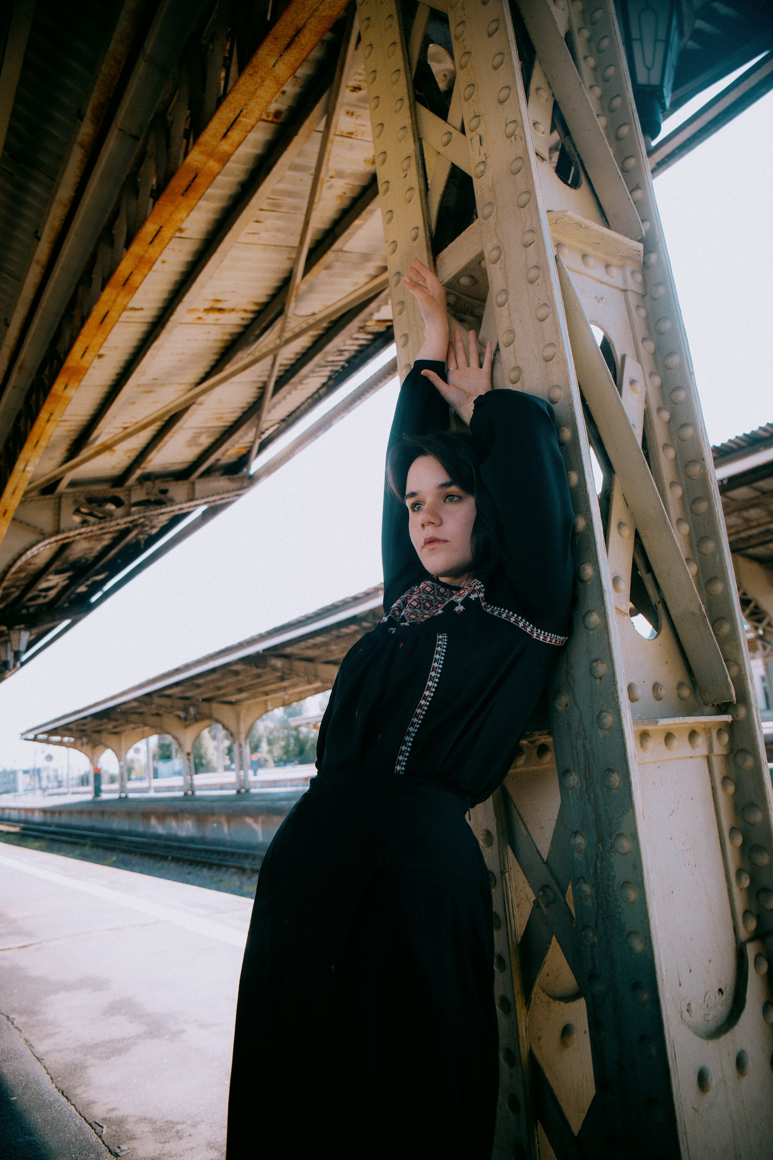 Anush. VOGUEzal. Портретный и концептуальный фотограф в Санкт-Петербурге Роман Башкиров