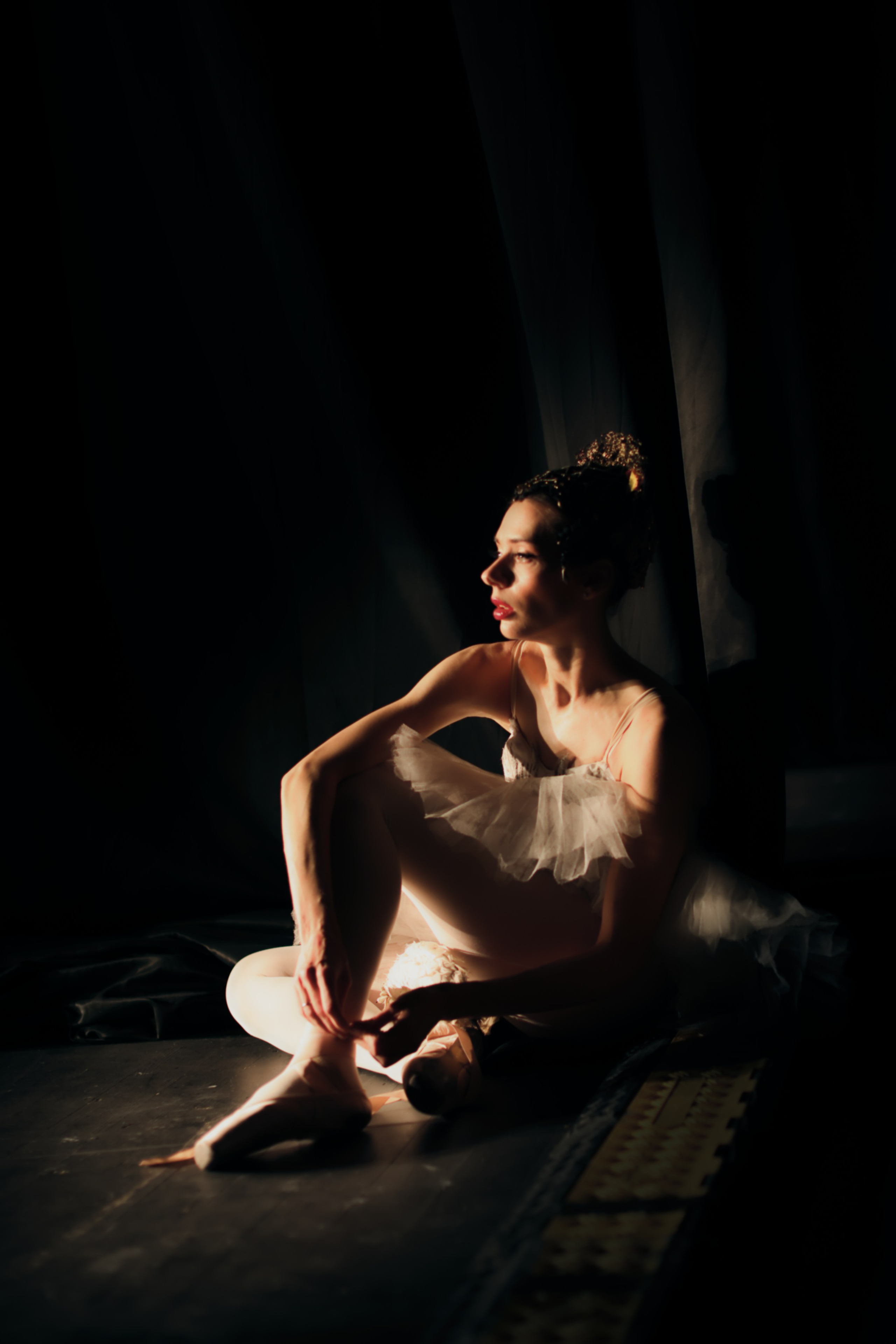 «Закулисье», Балет «Лебединное озеро», Театр классического балета Н. Касаткиной и В. Василёва. Наталья Алексеенко. Фотохудожник в Москве. Репортаж, портрет, стрит