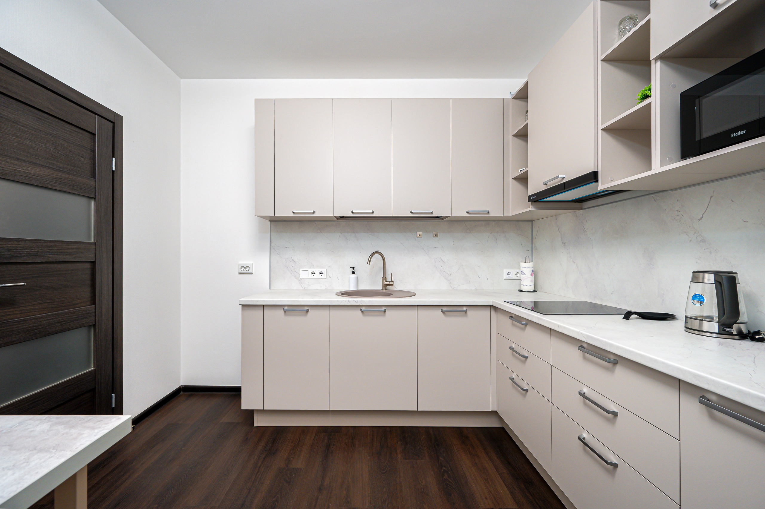 Квартира под аренду Тосина 6. Интерьерный фотограф. Фото- видеосъемка недвижимости Санкт-Петербург