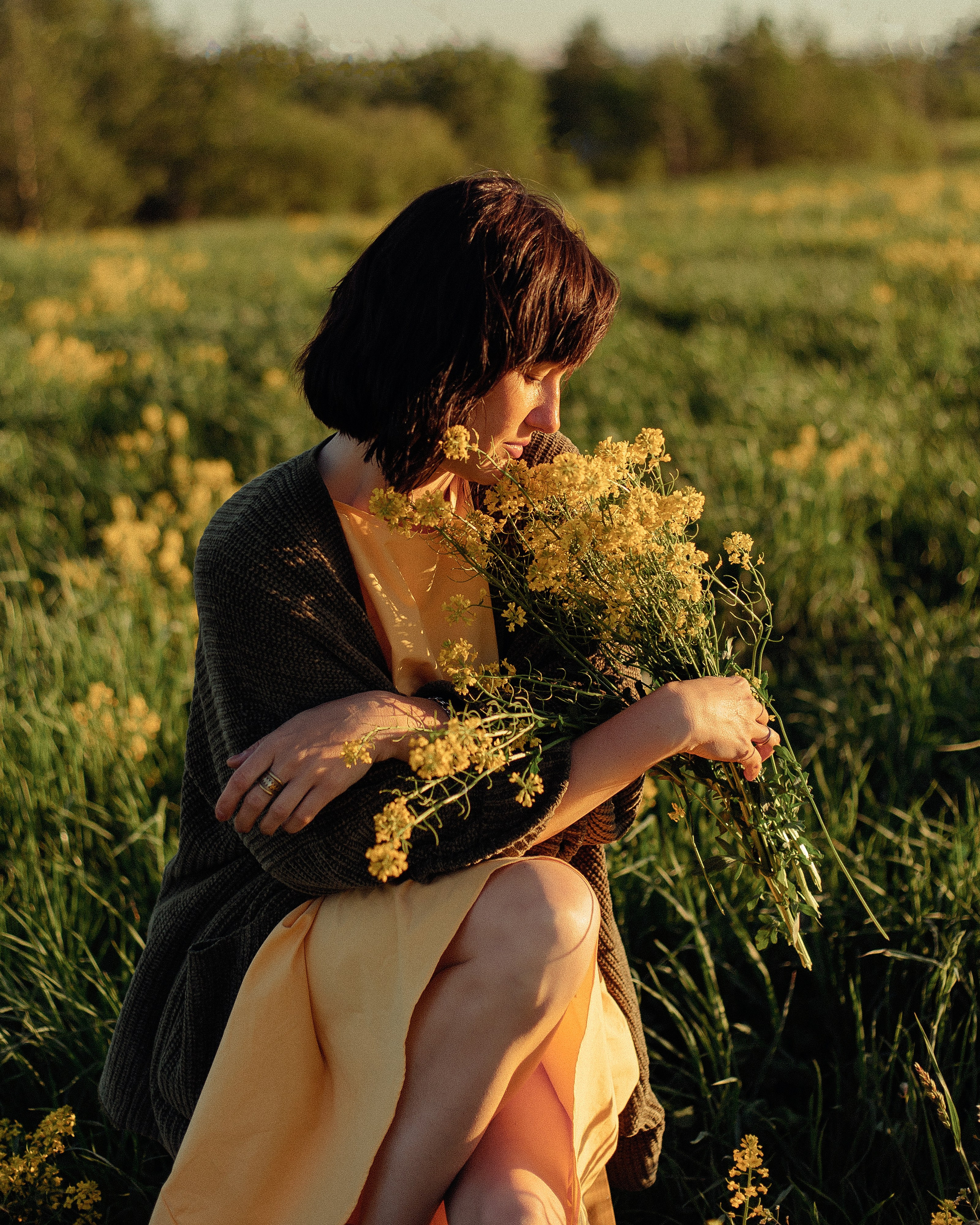 Оля в поле. Портретный фотограф в Санкт-Петербурге Катя Протасевич